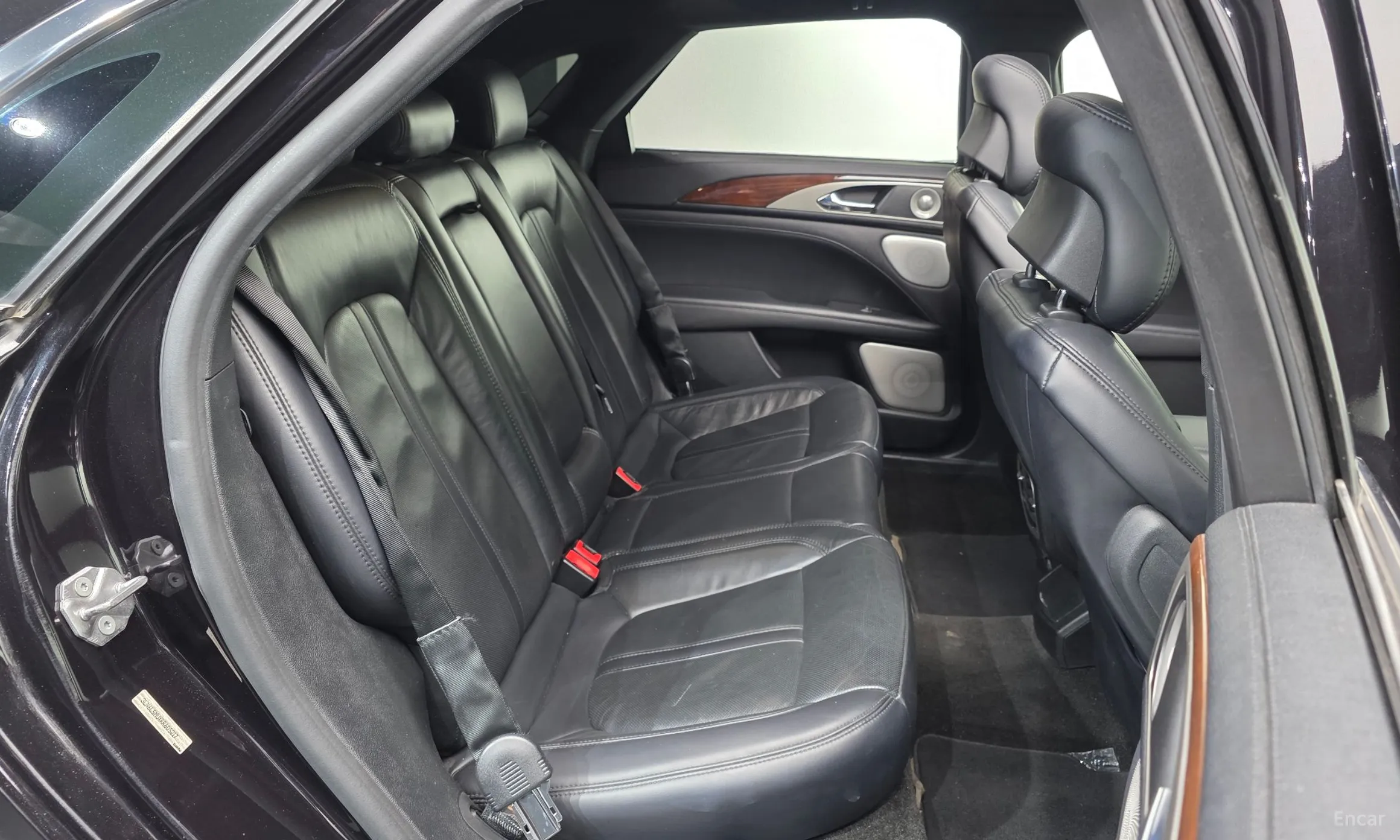 Lincoln New MKZ превью 12