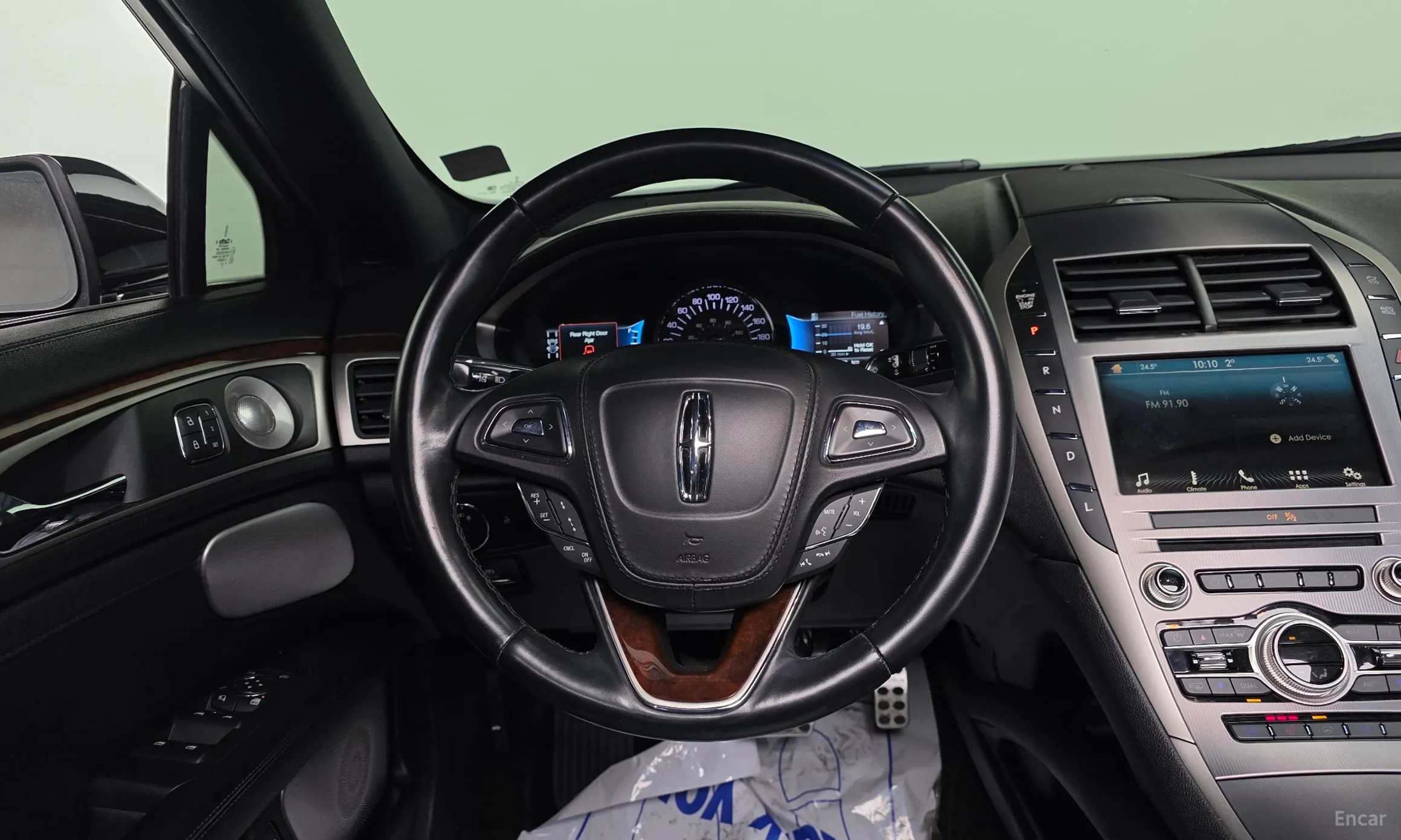 Lincoln New MKZ превью 13