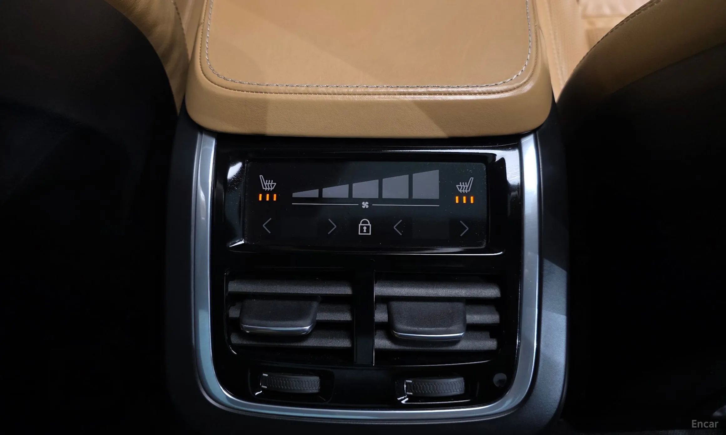 Volvo XC90 Gen 2 превью 17