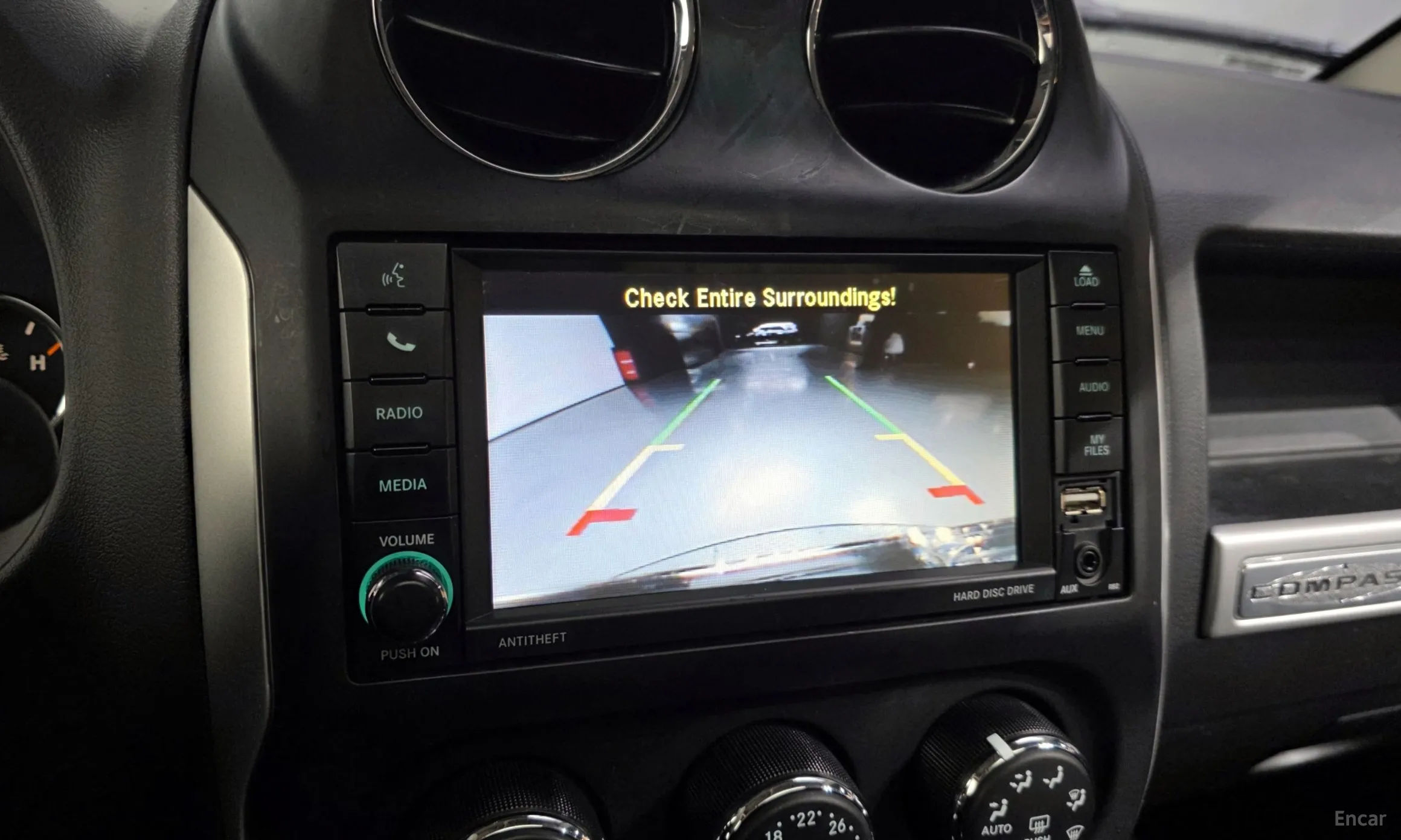 Jeep Compass превью 15