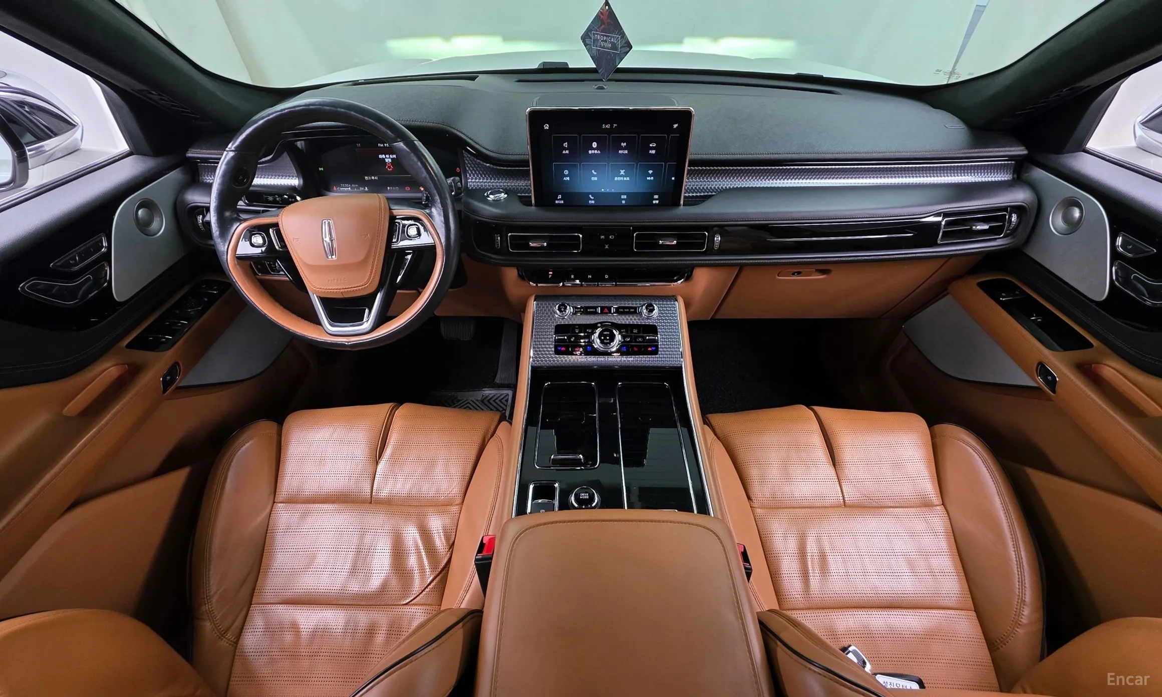 Lincoln Aviator 2nd Generation превью 7
