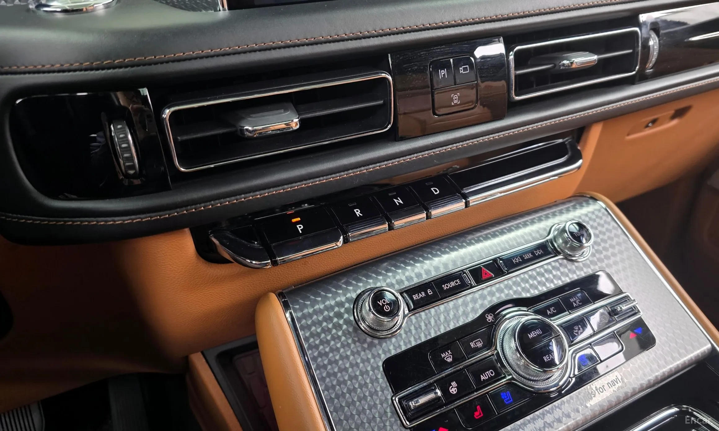 Lincoln Aviator 2nd Generation превью 9
