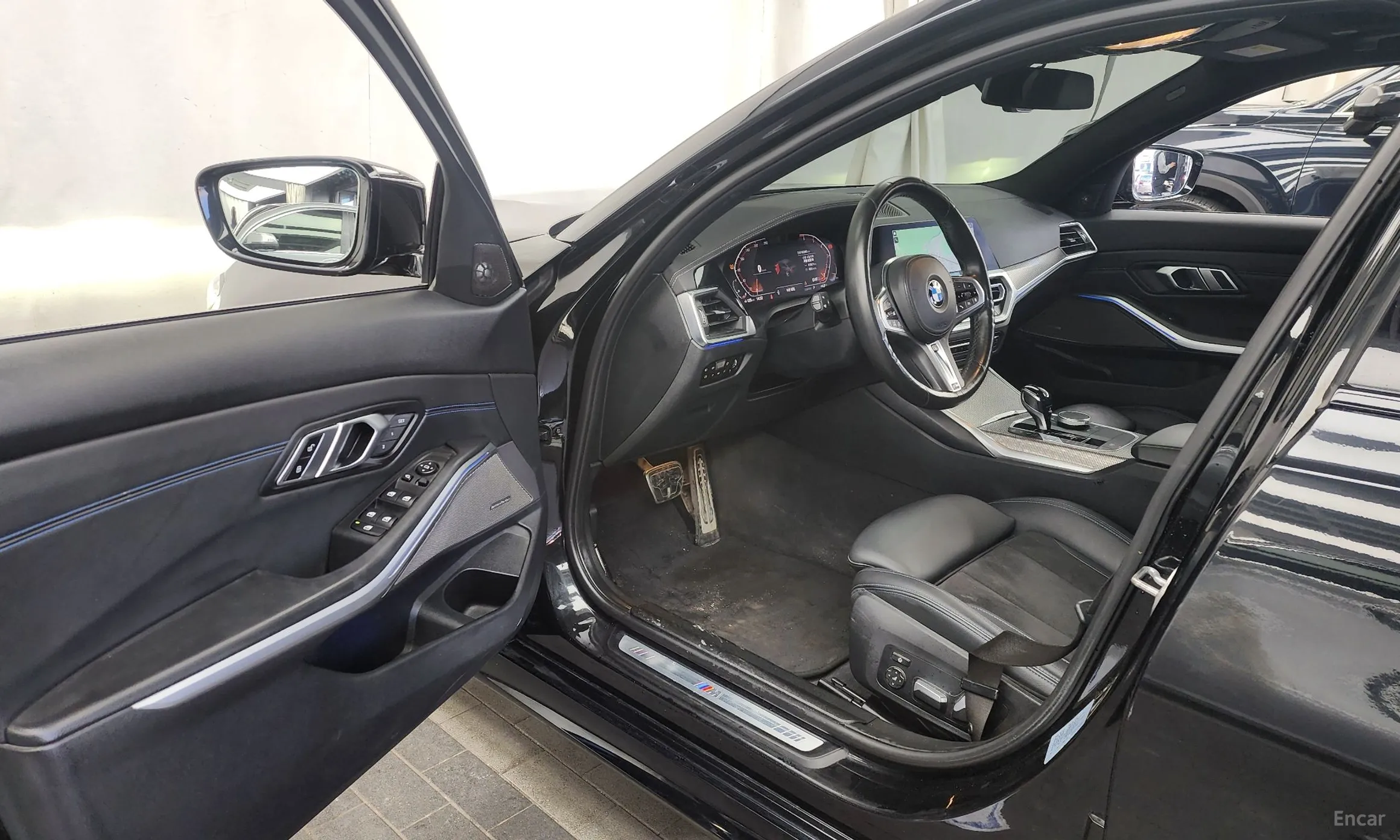 BMW 3 Series (G20) превью 10
