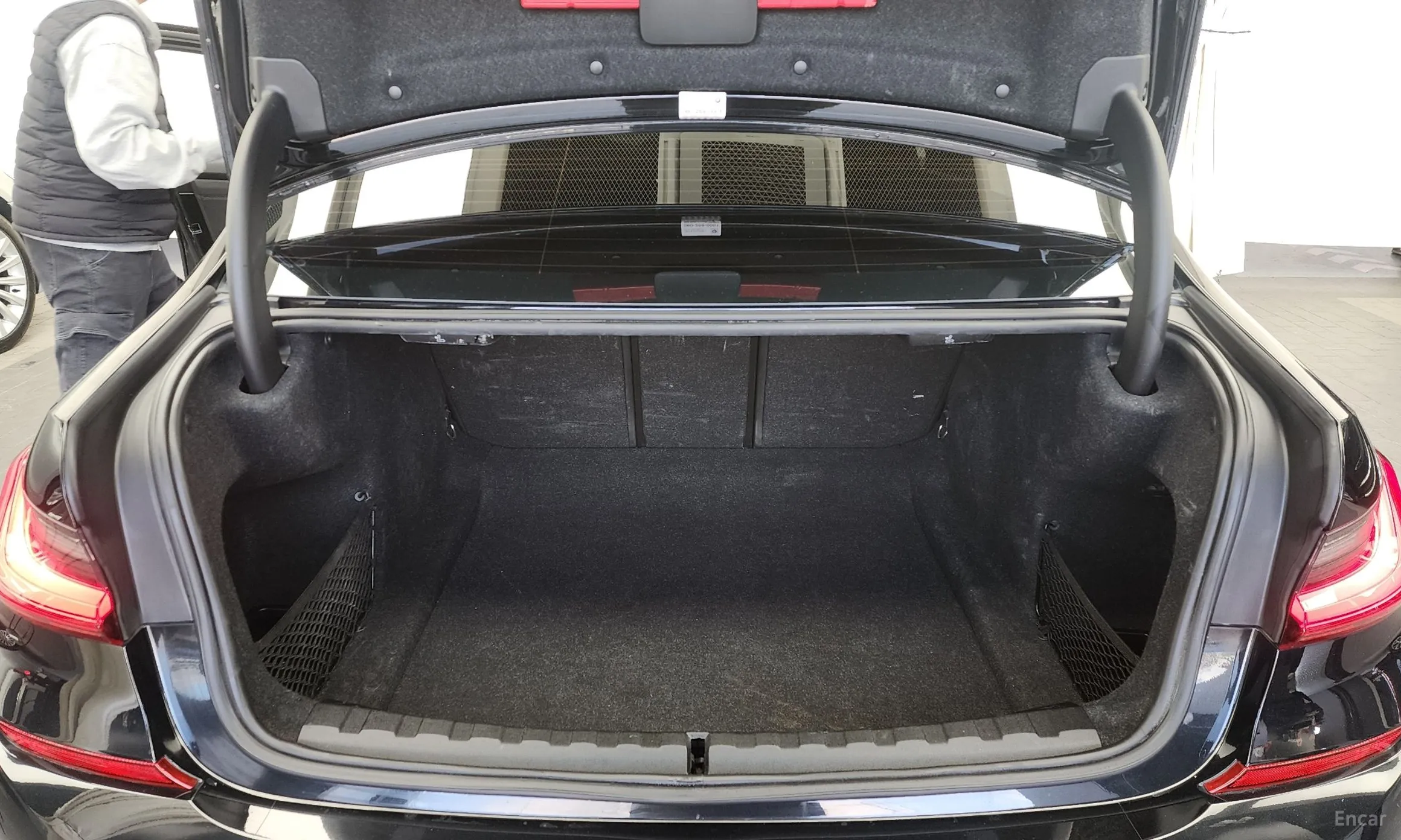 BMW 3 Series (G20) превью 20