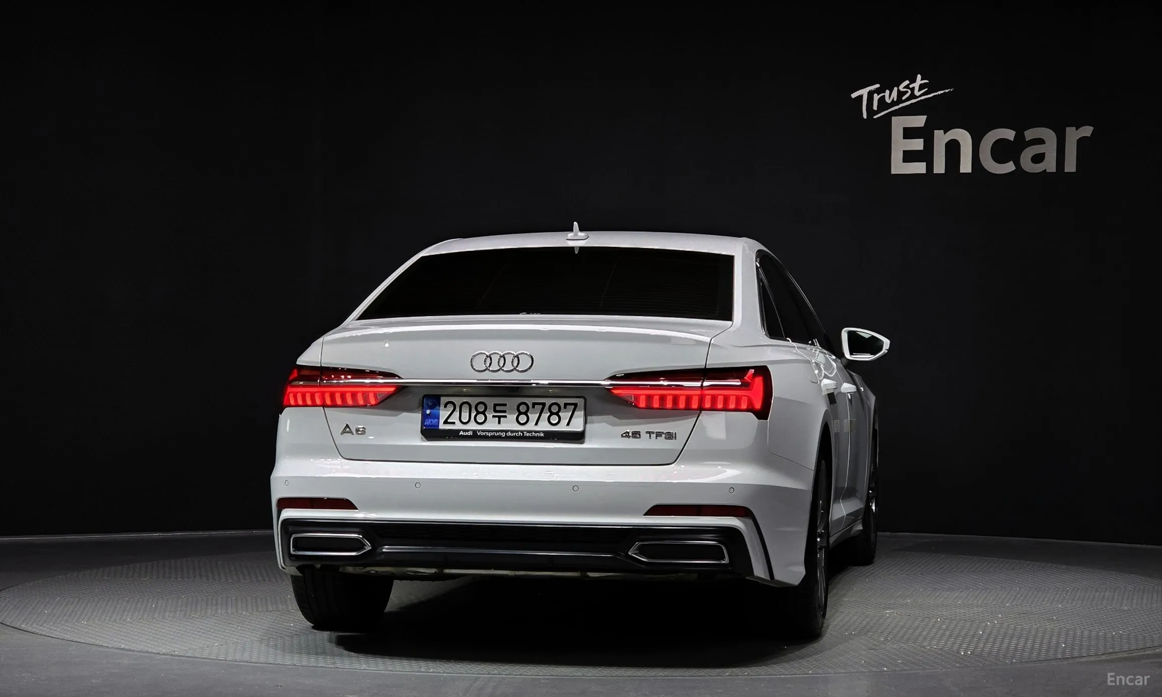 Audi A6 (C8) превью 4
