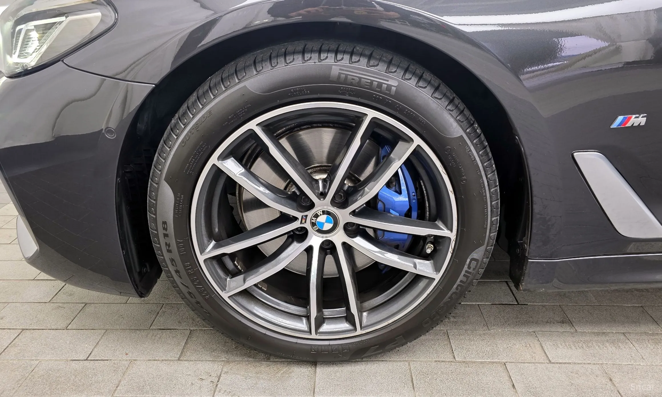 BMW 5 Series (G30) превью 5