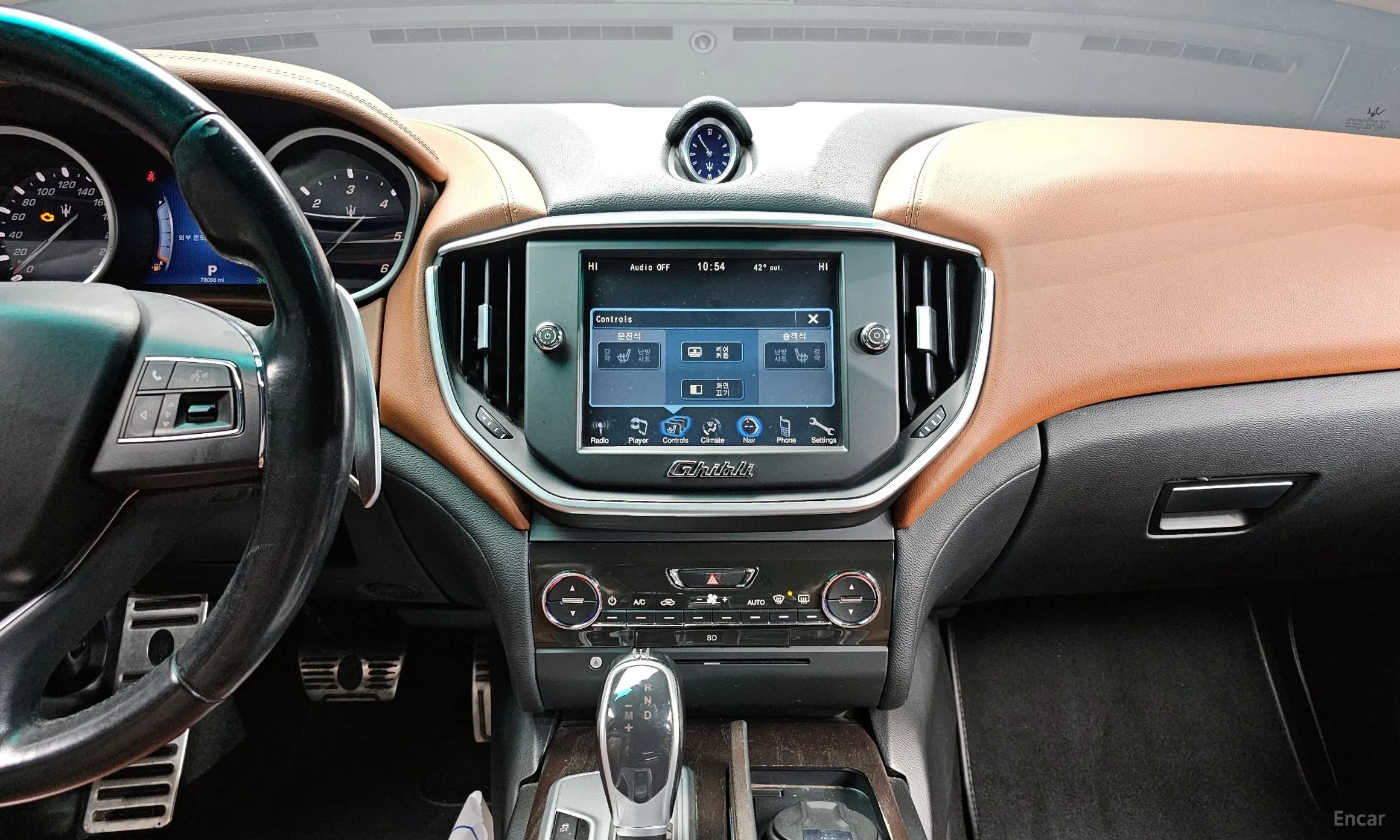Maserati Ghibli превью 14