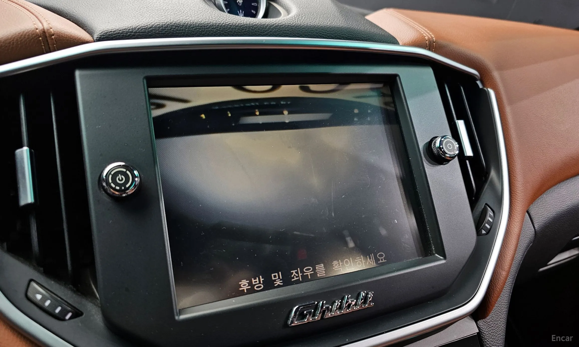 Maserati Ghibli превью 15