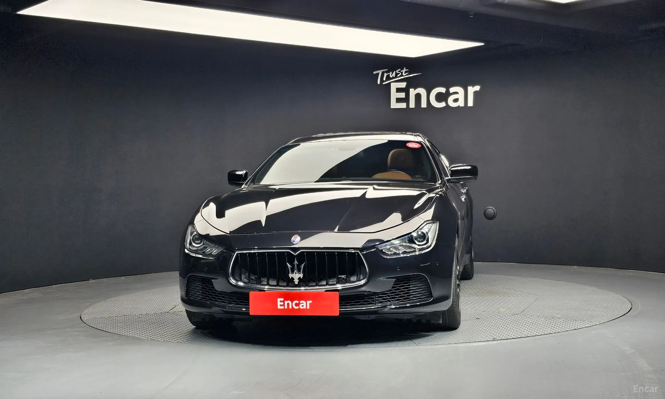 Maserati Ghibli превью 3