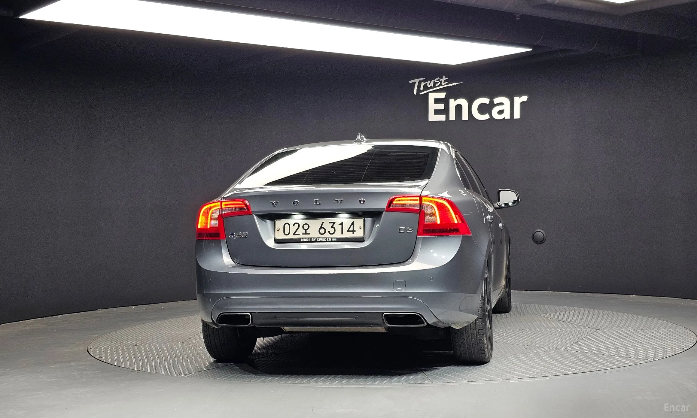 Volvo S60 превью 4