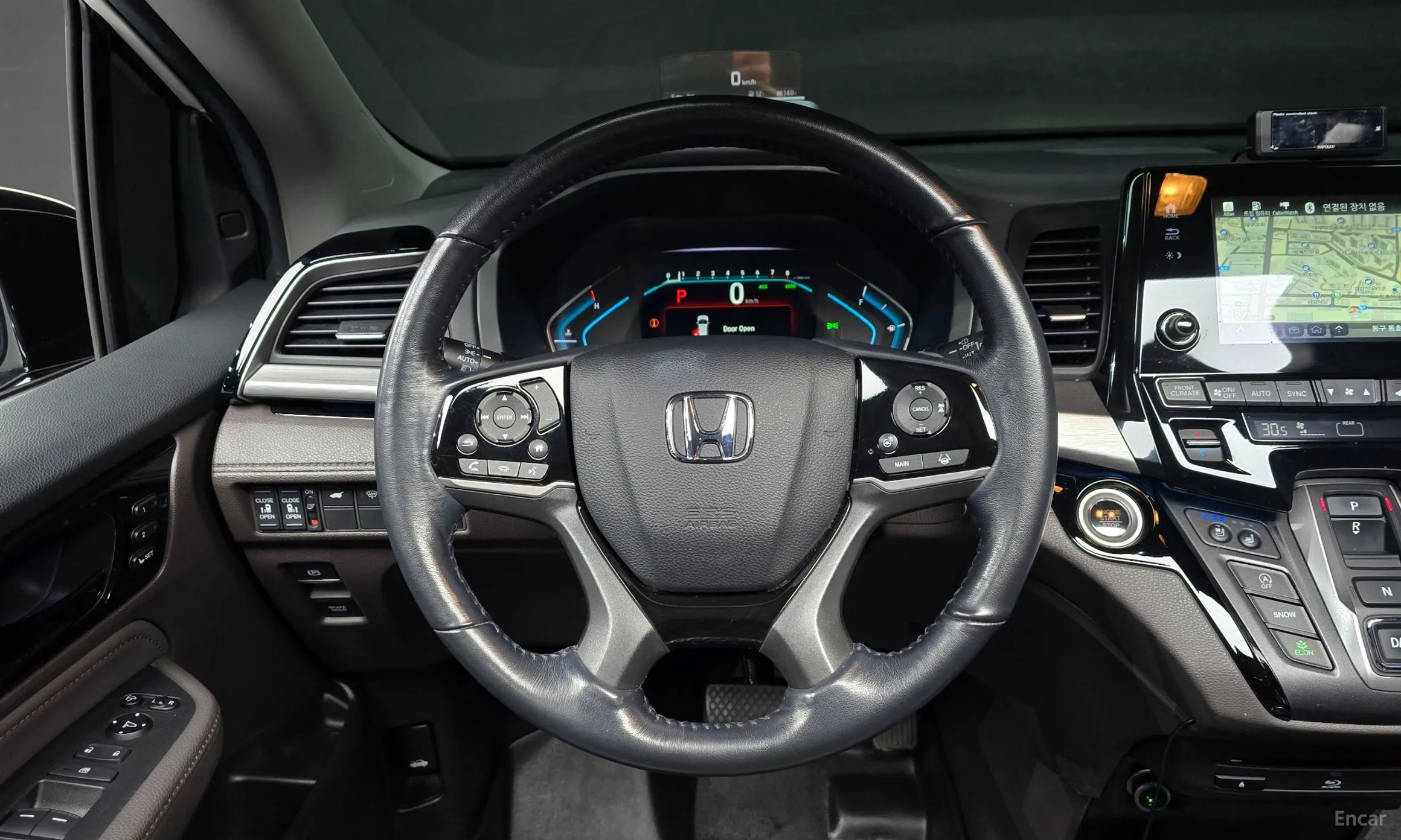Honda Odyssey превью 13