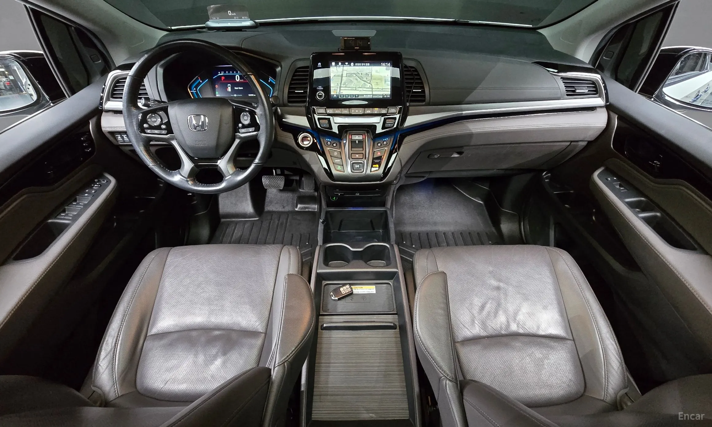 Honda Odyssey превью 7
