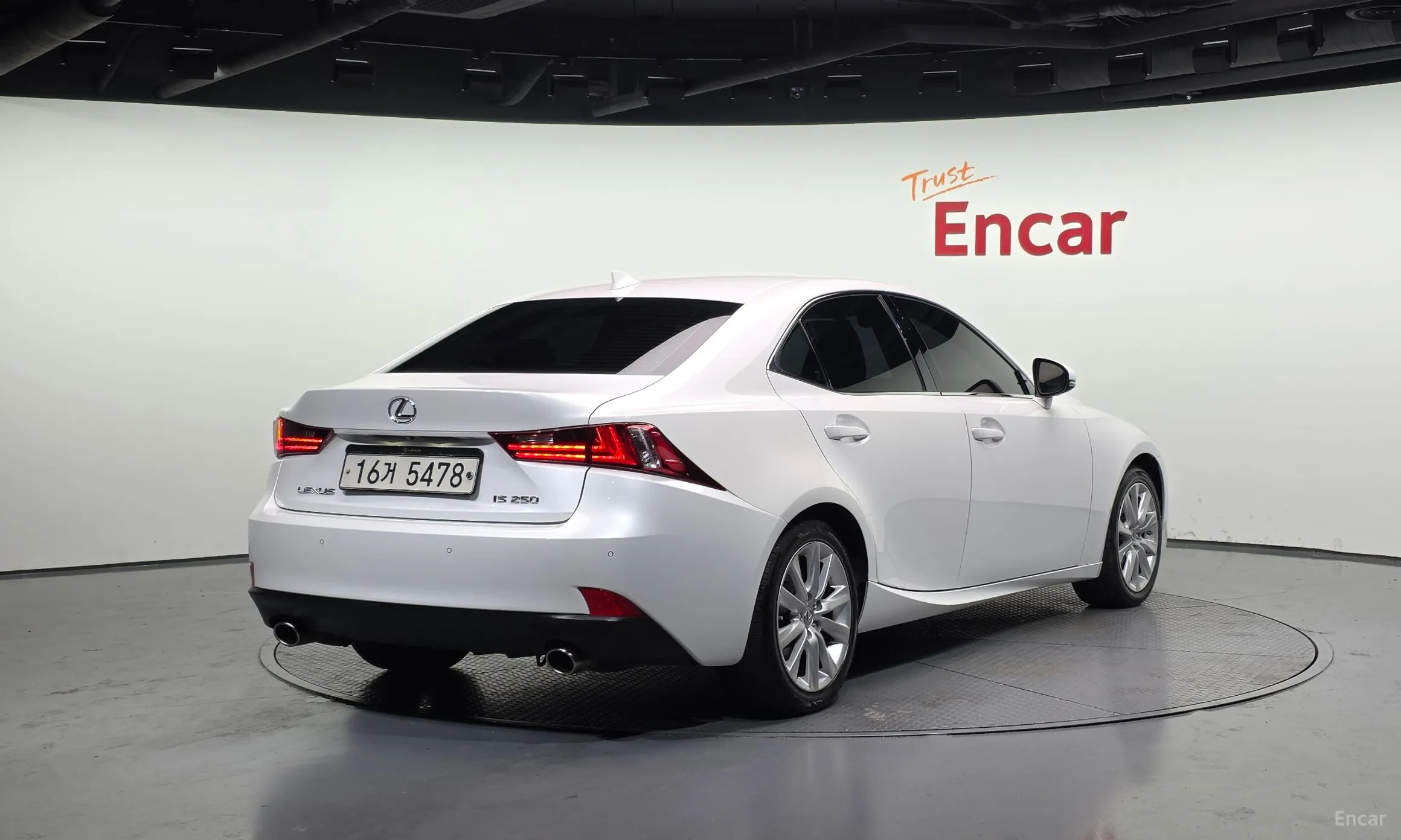 Lexus New IS250