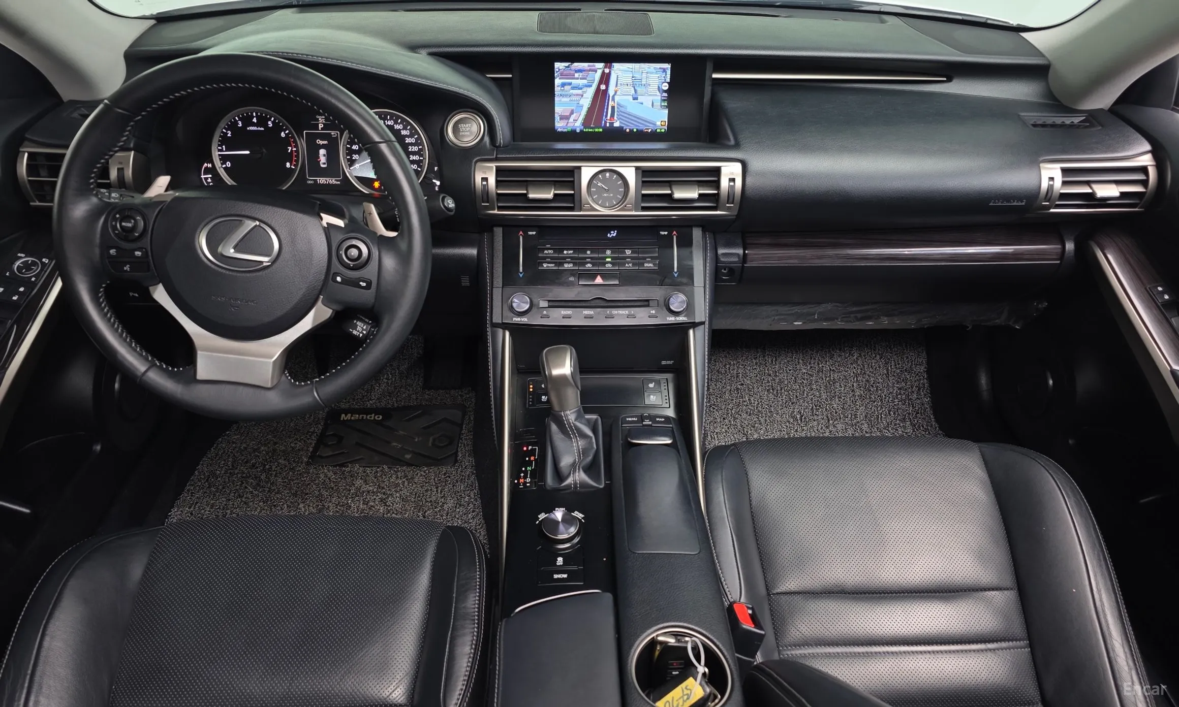 Lexus New IS250 превью 7