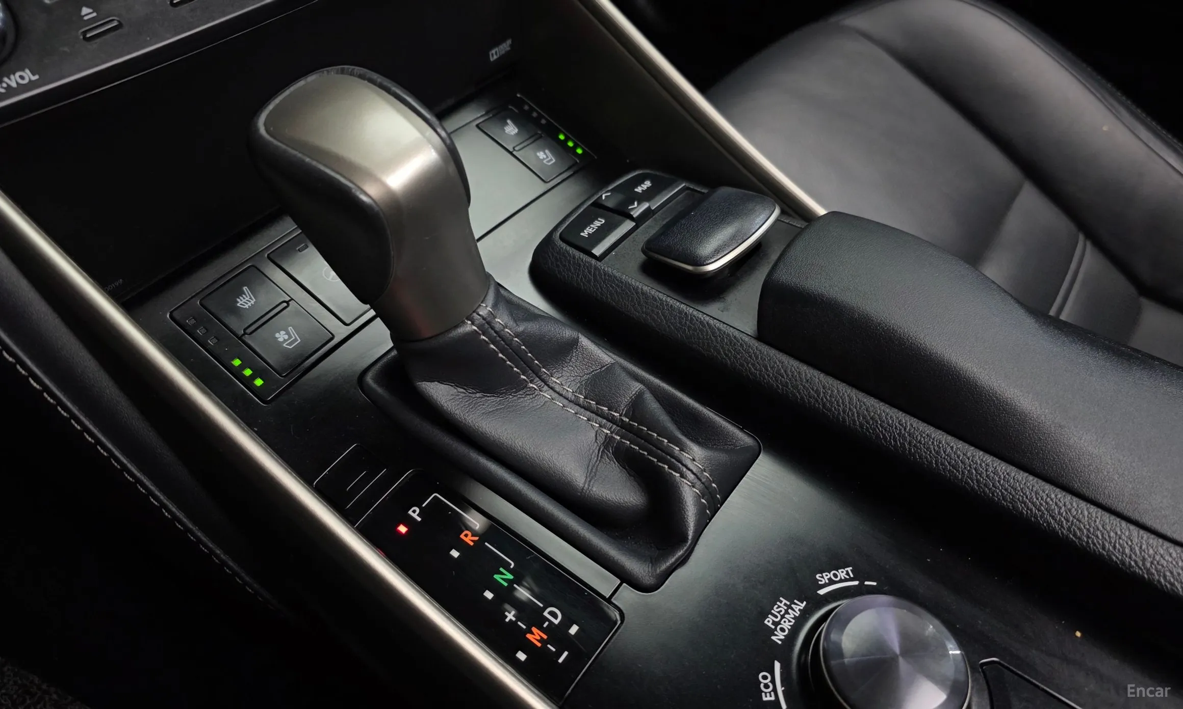 Lexus New IS250 превью 9
