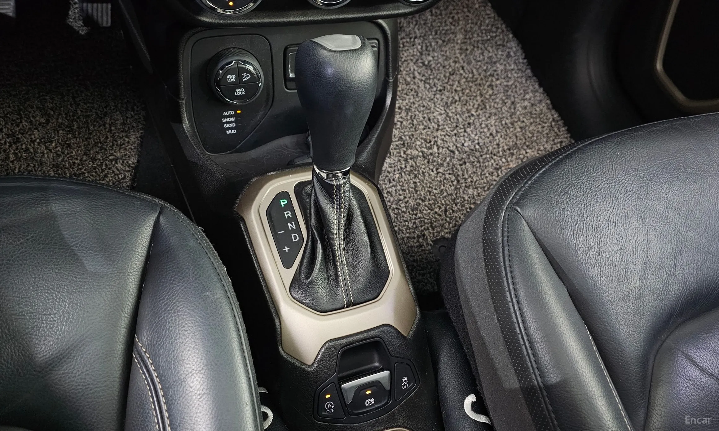 Jeep Renegade превью 9