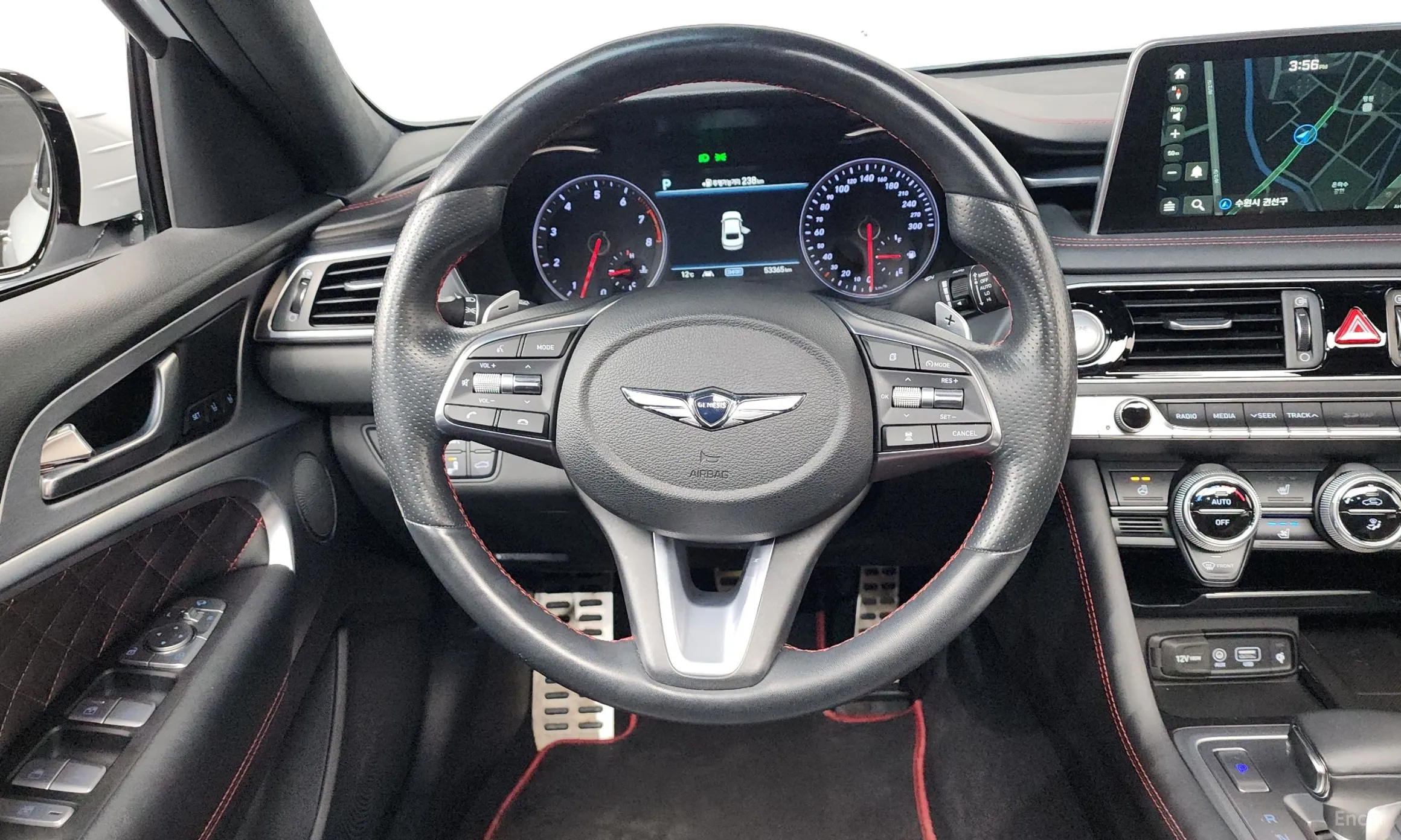 Genesis G70 превью 13