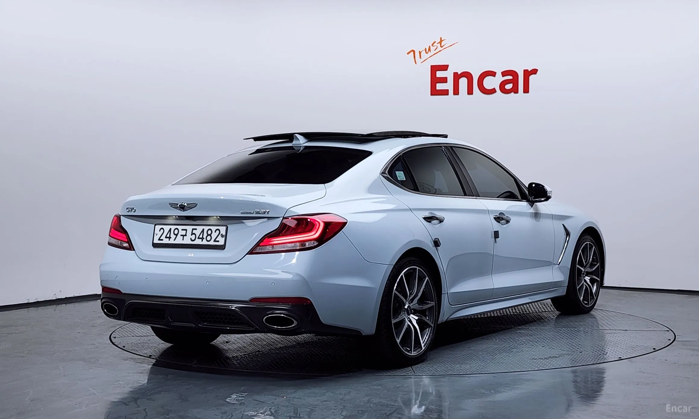 Genesis G70 превью 2