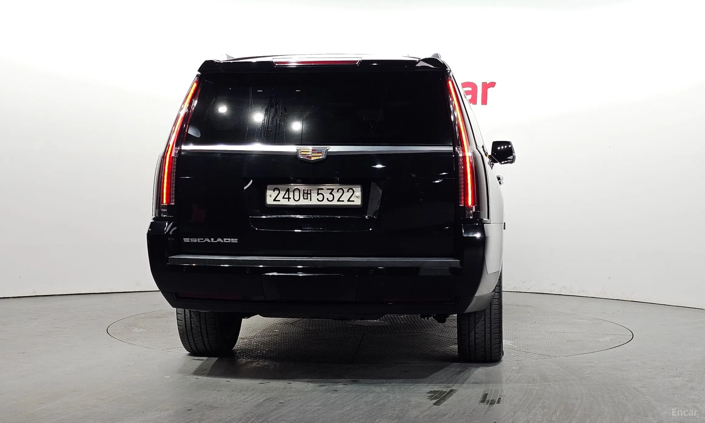 Cadillac Escalade превью 4