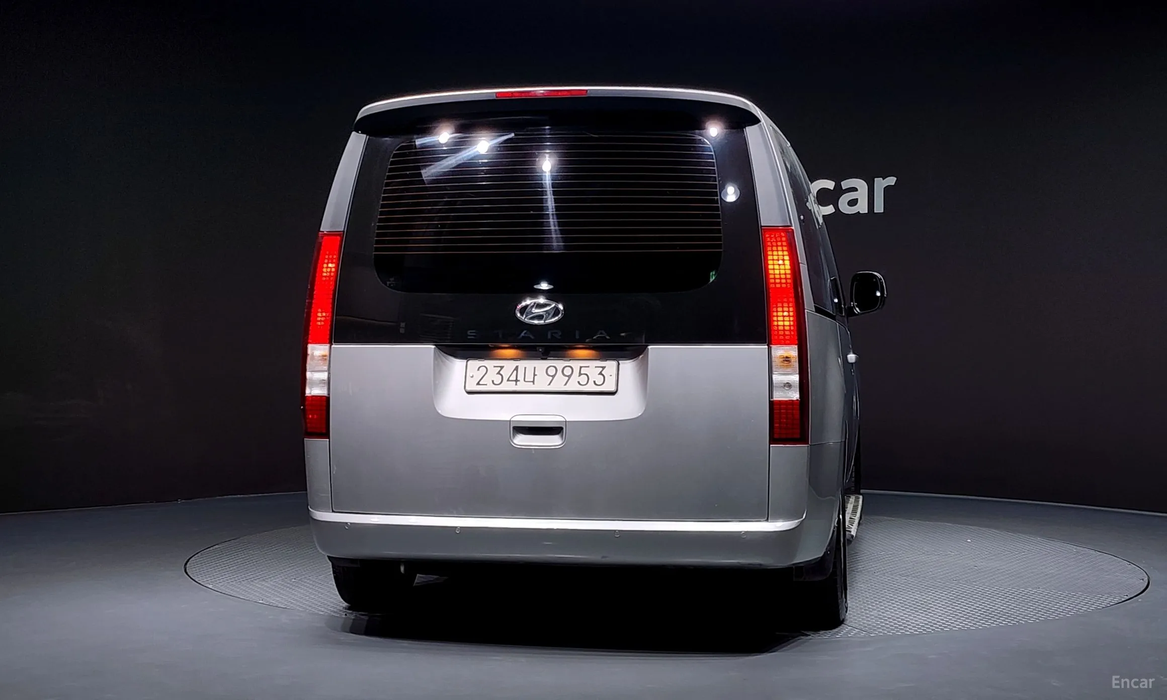 Hyundai Staria превью 4