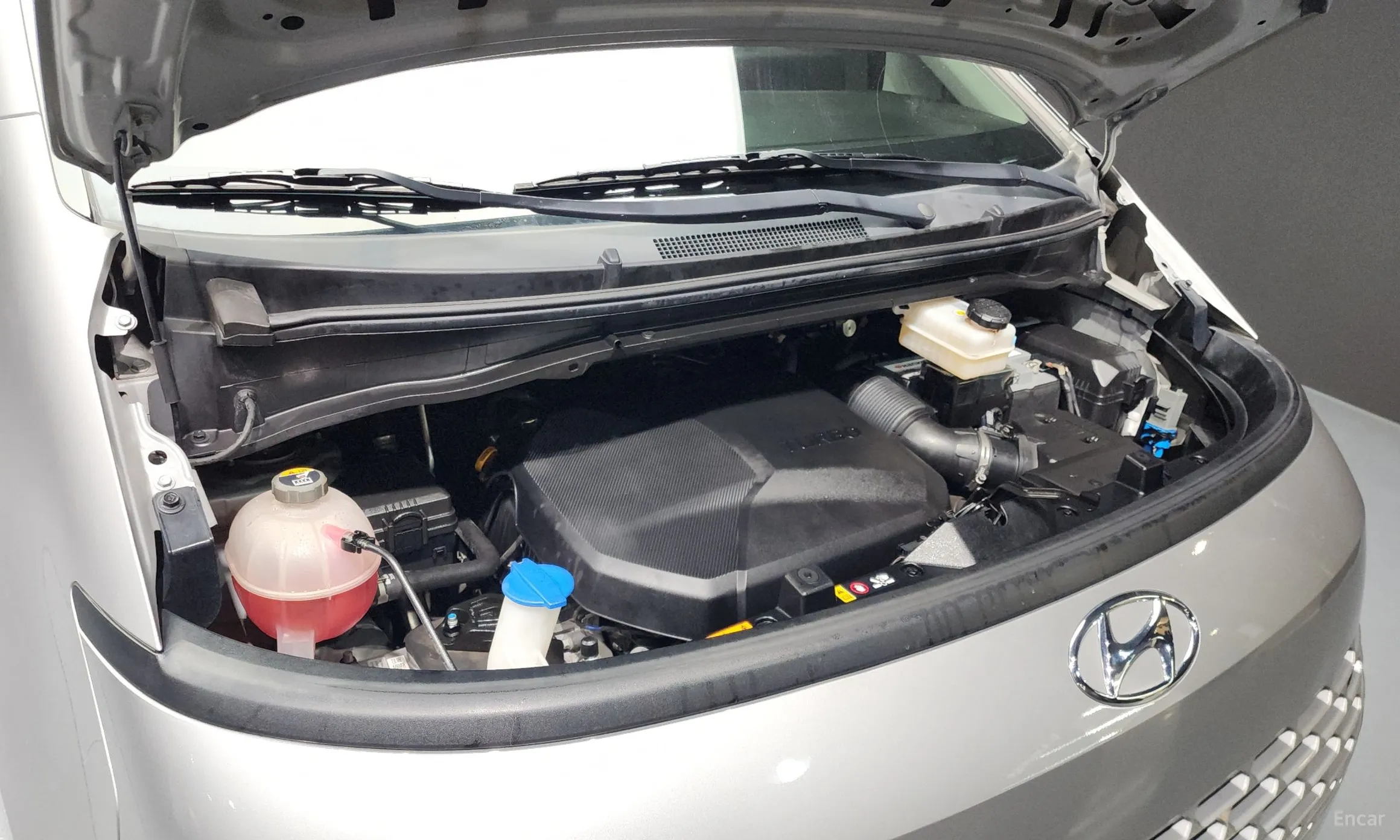 Hyundai Staria превью 6