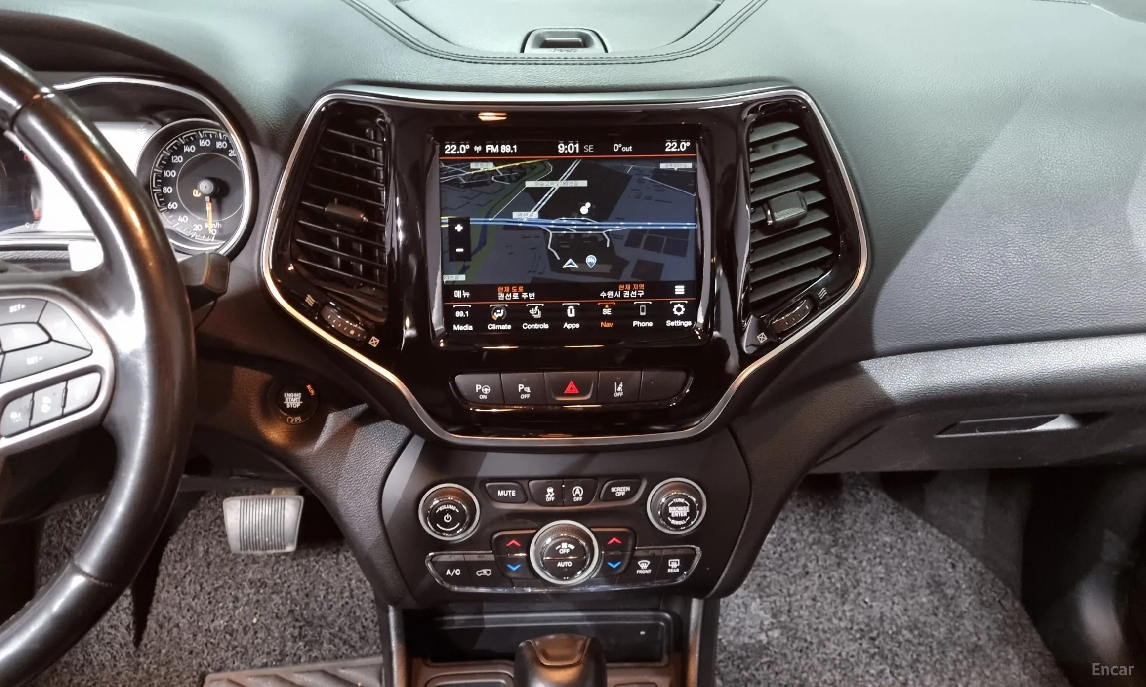 Jeep Cherokee (KL) превью 14