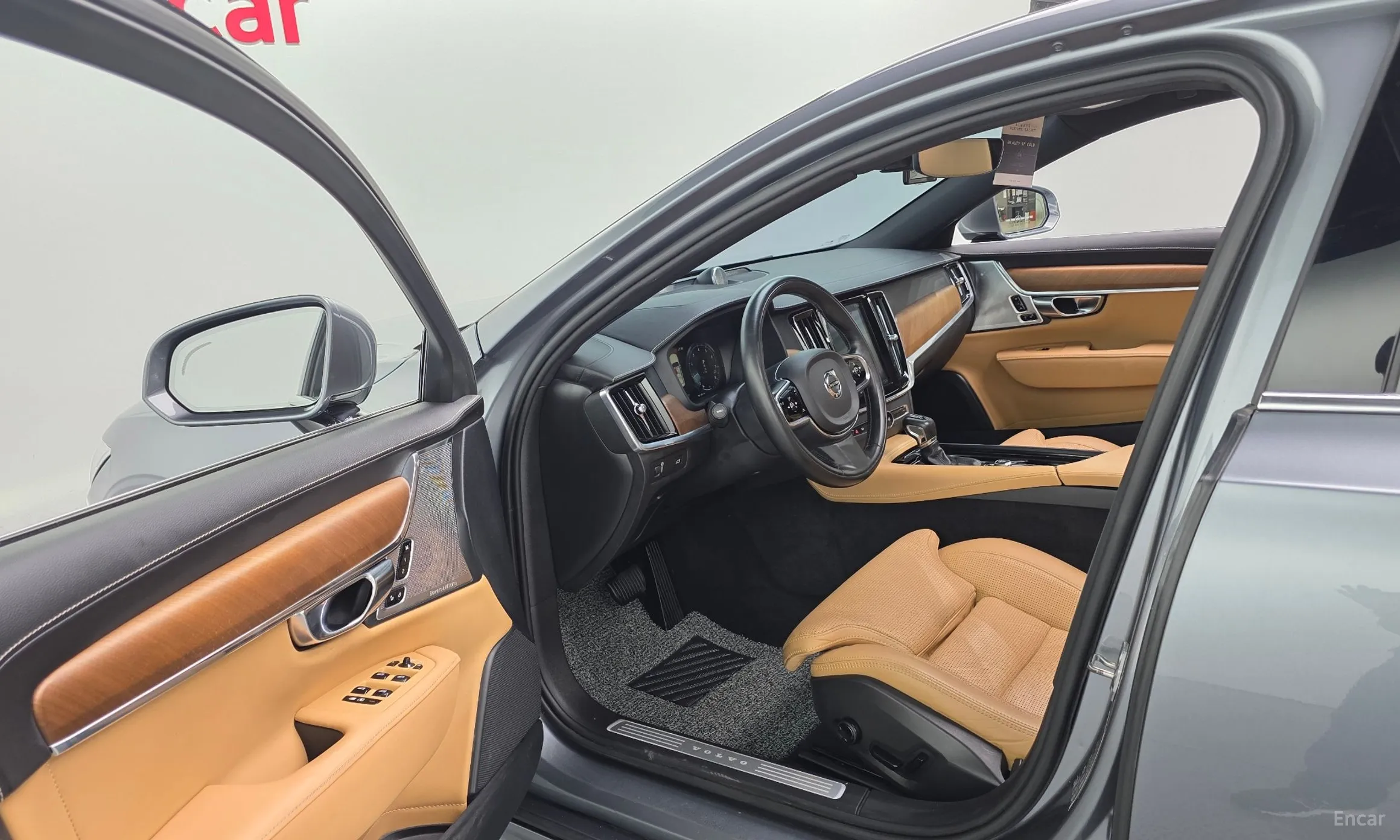 Volvo S90 превью 13