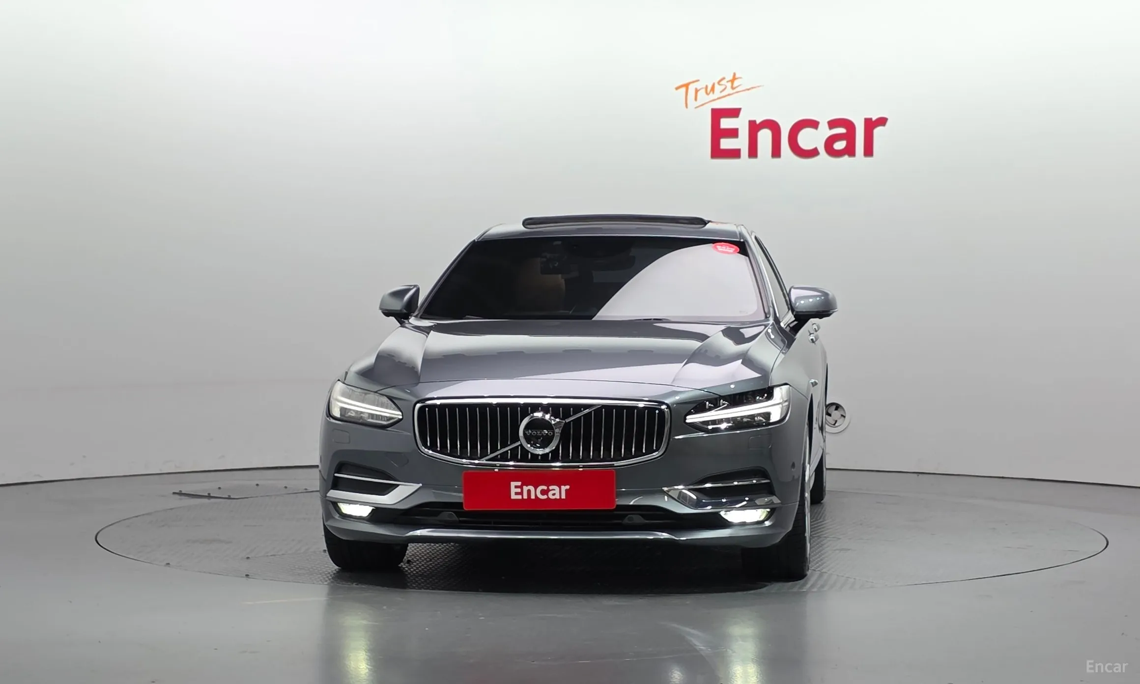 Volvo S90 превью 3