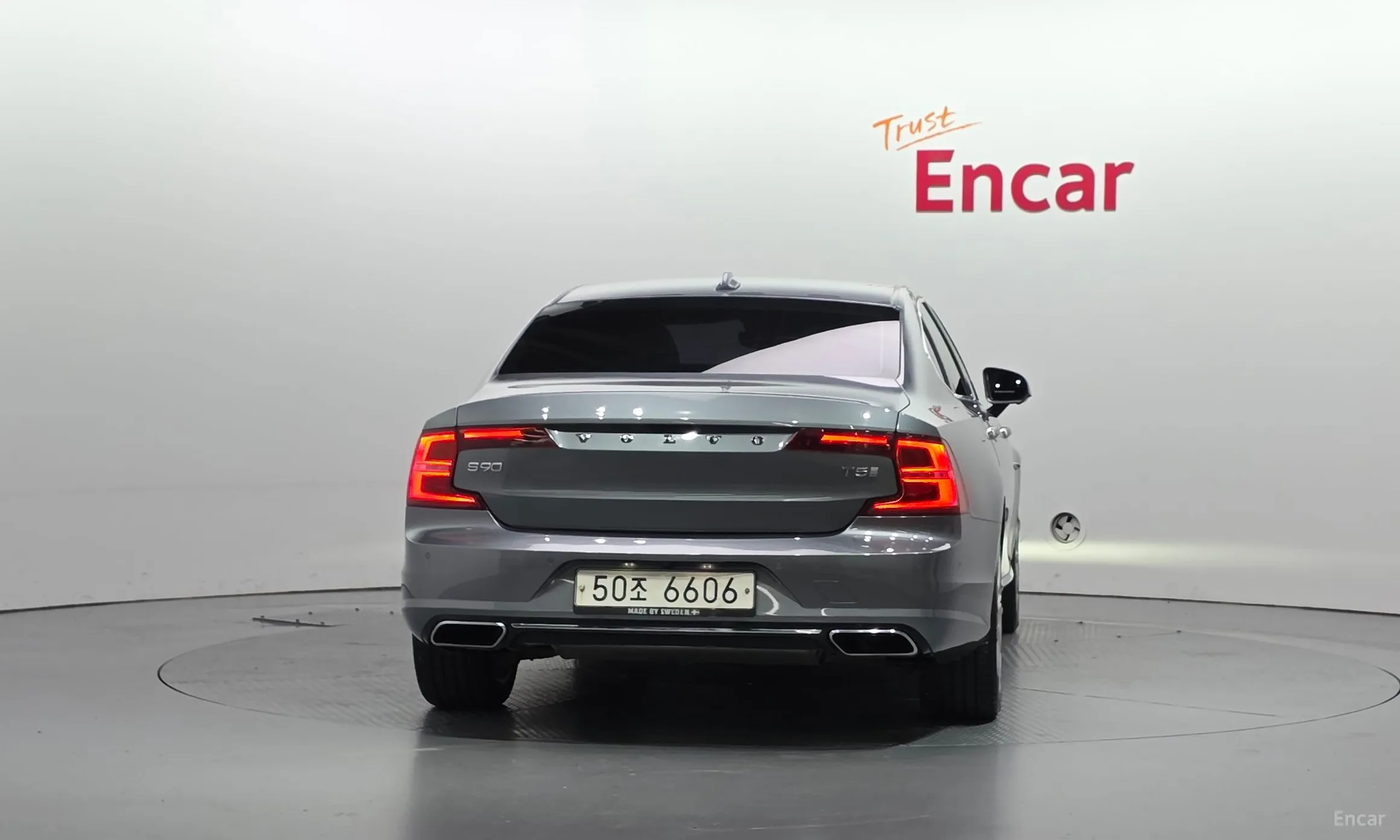 Volvo S90 превью 4