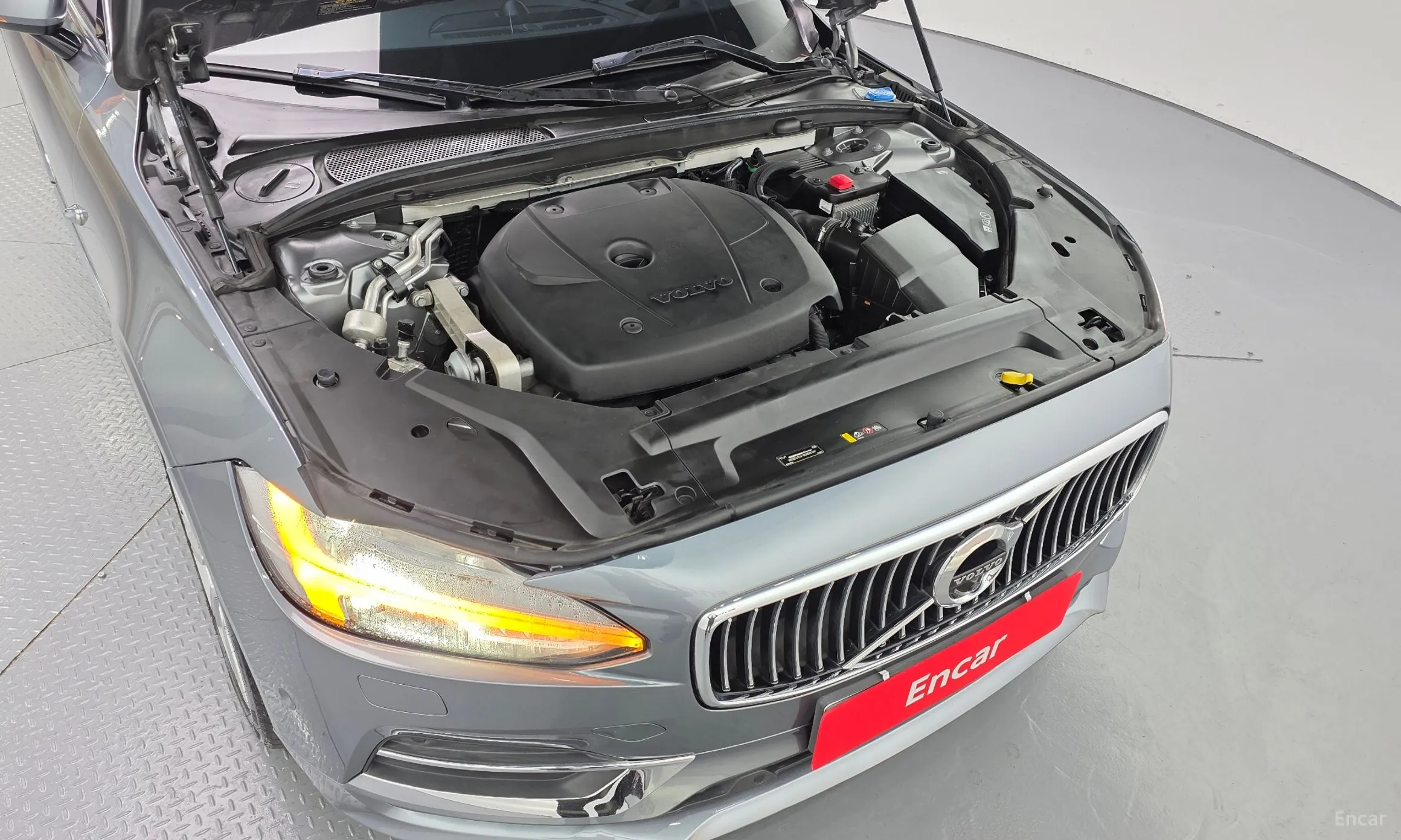Volvo S90 превью 6