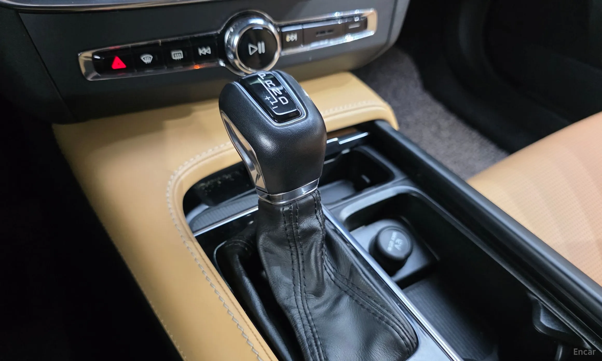 Volvo S90 превью 9