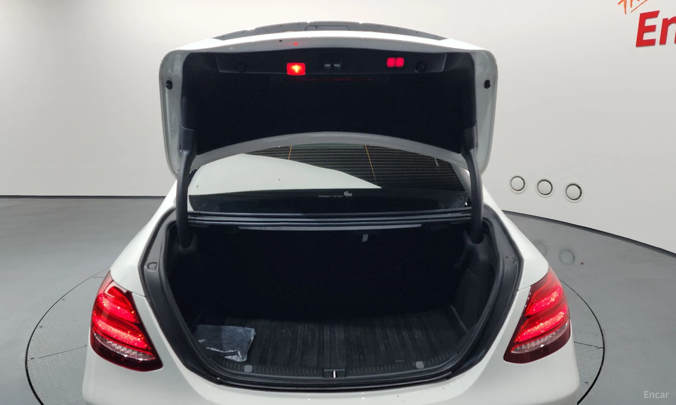Mercedes Benz E-Class W213 превью 20