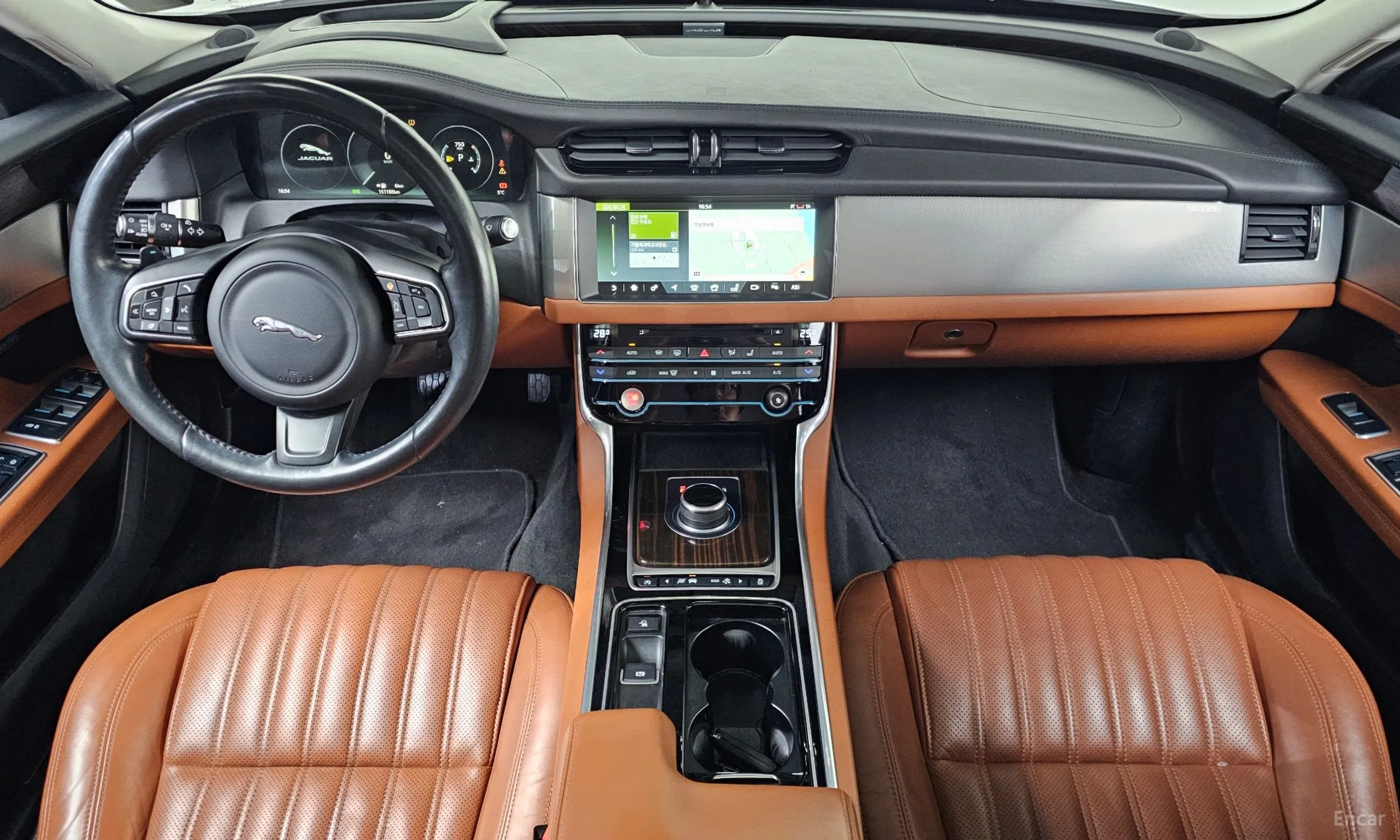 Jaguar XF (x260) превью 7