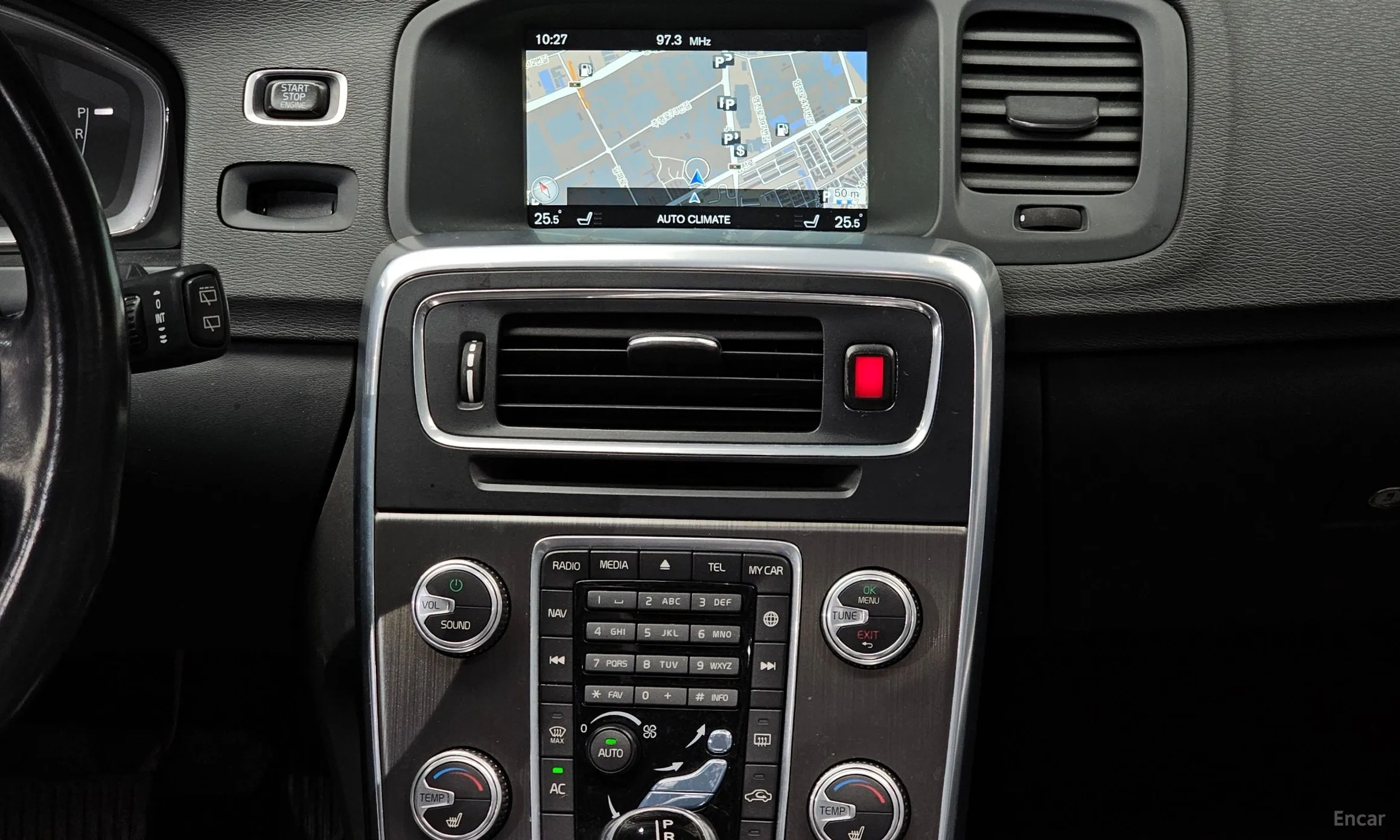 Volvo V60 превью 14