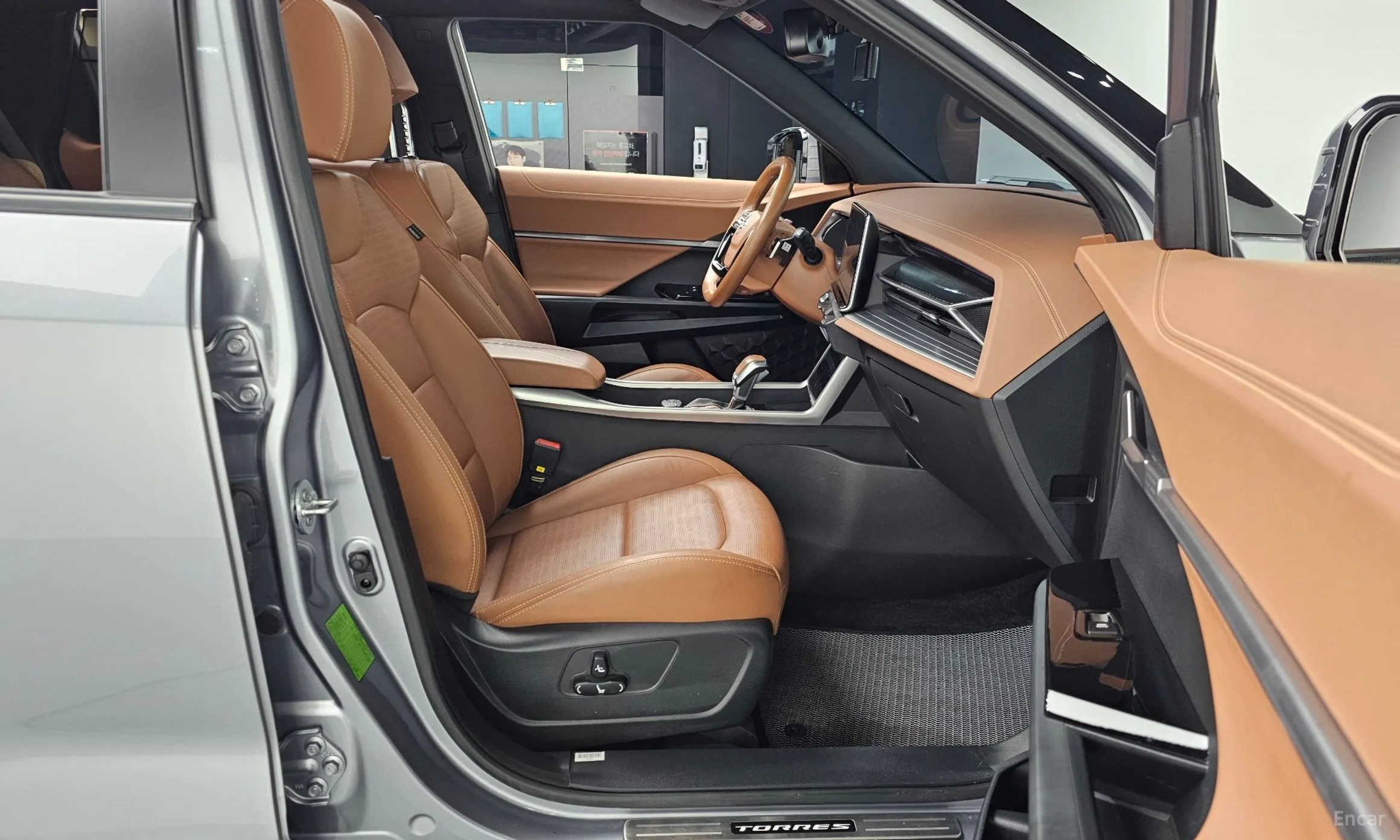 KG Mobility (SsangYong) Torres превью 11