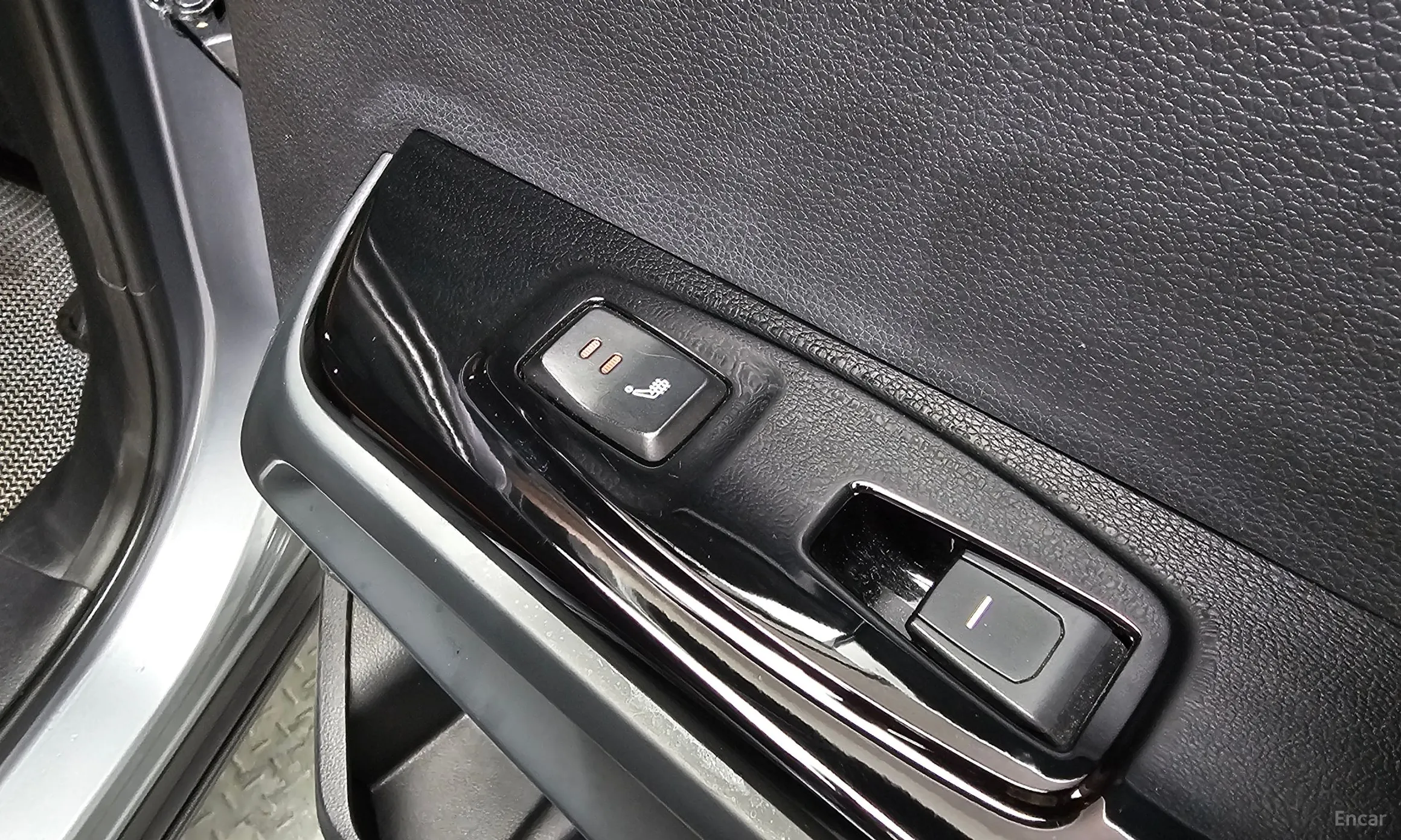 KG Mobility (SsangYong) Torres превью 18