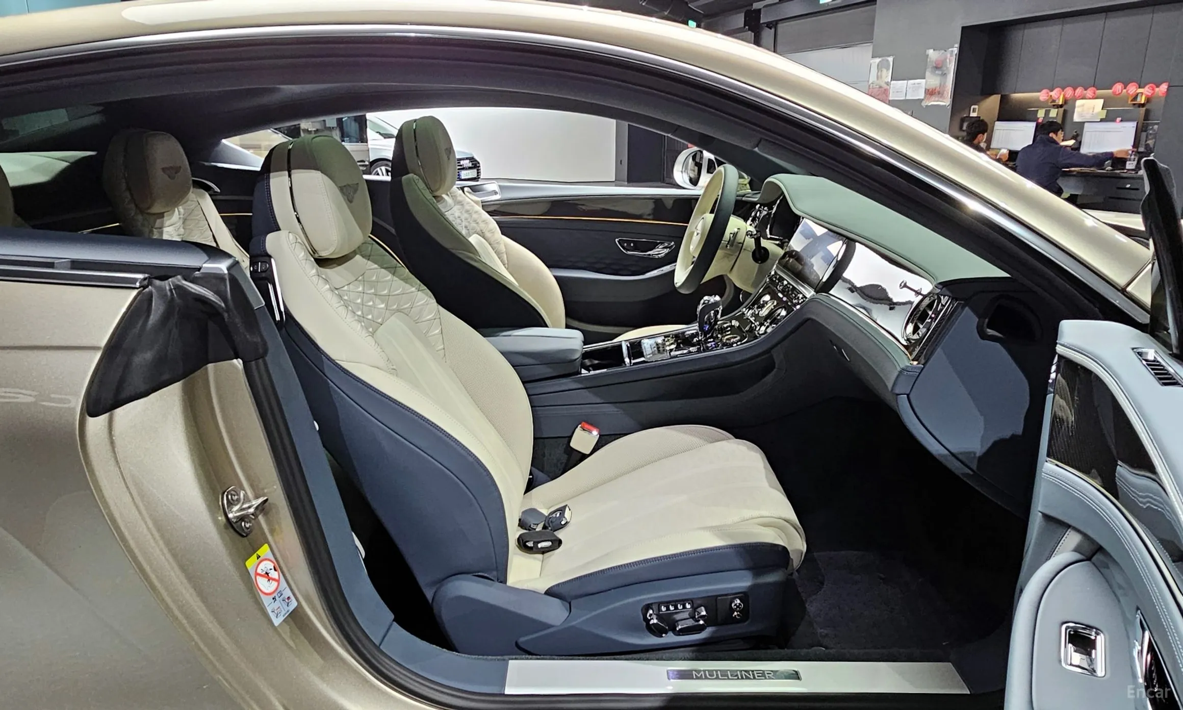 Bentley Continental GT 4th Generation превью 11