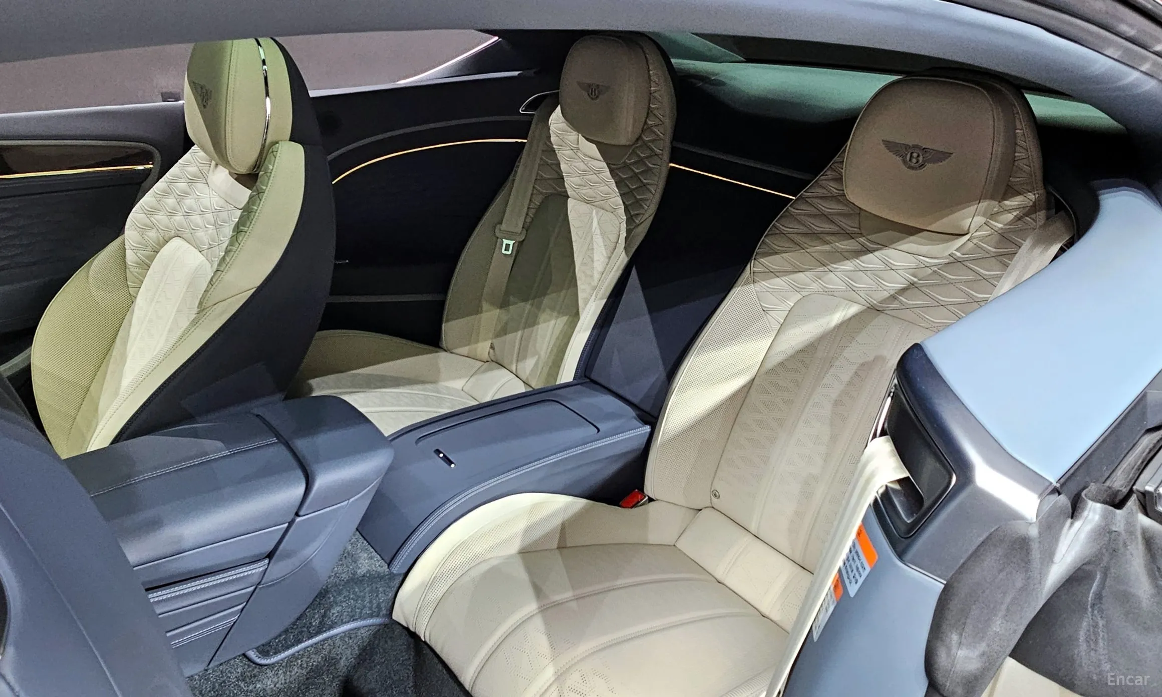 Bentley Continental GT 4th Generation превью 12