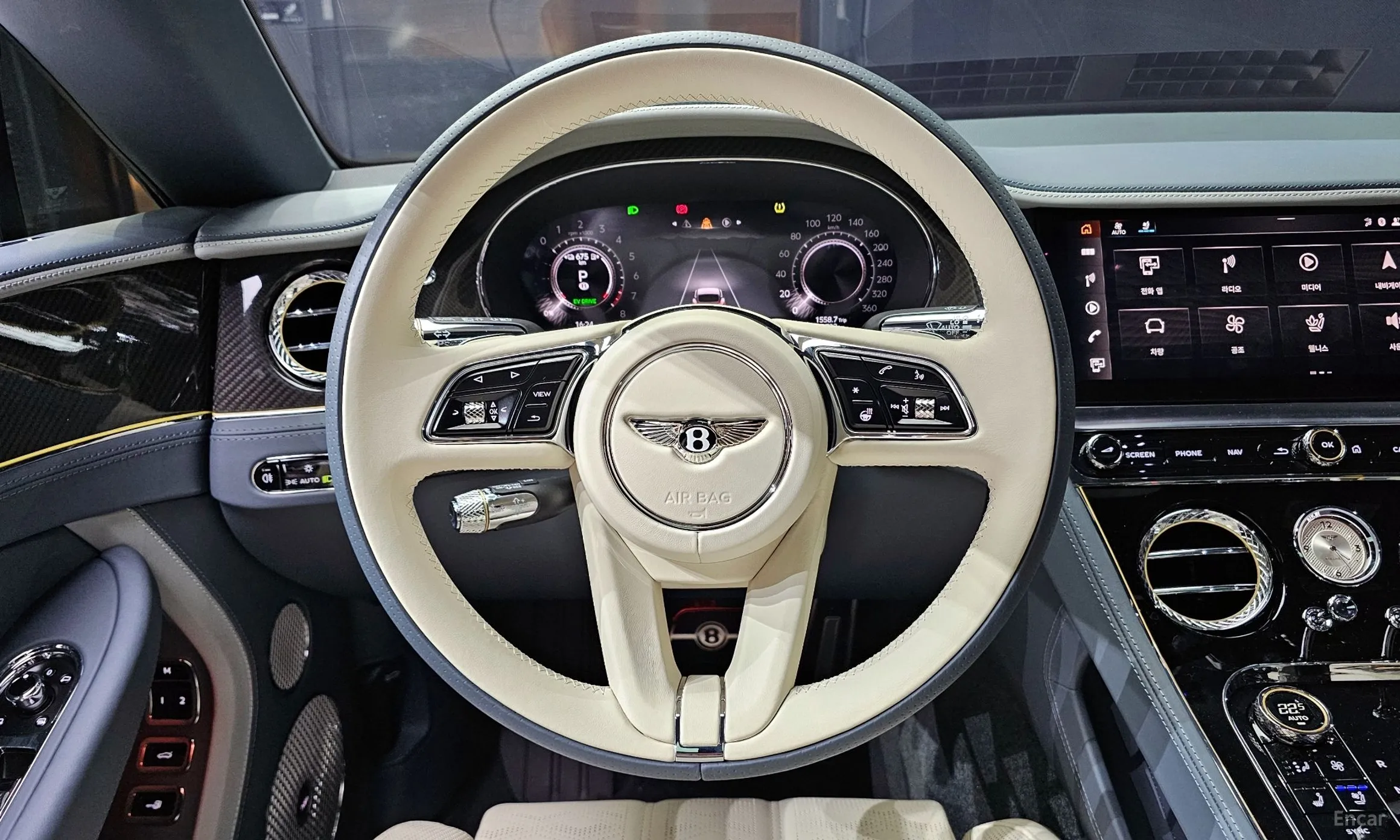 Bentley Continental GT 4th Generation превью 13