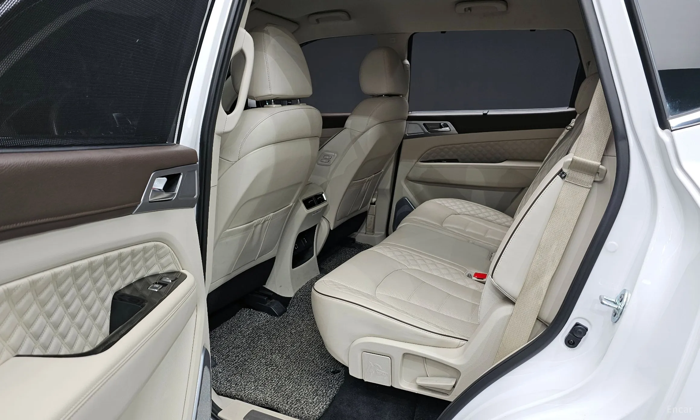 KG Mobility (SsangYong) Rexton превью 10