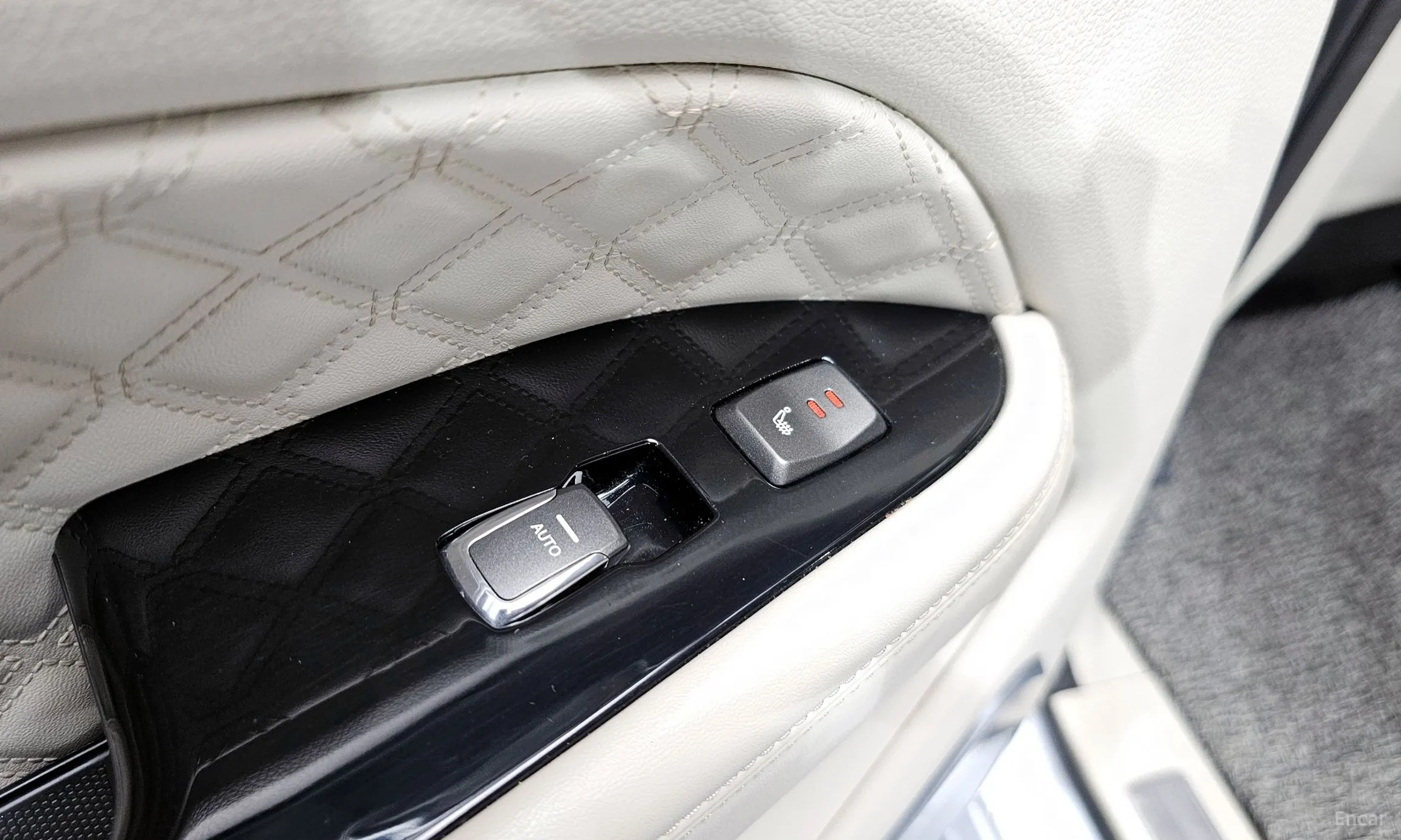 KG Mobility (SsangYong) Rexton превью 19
