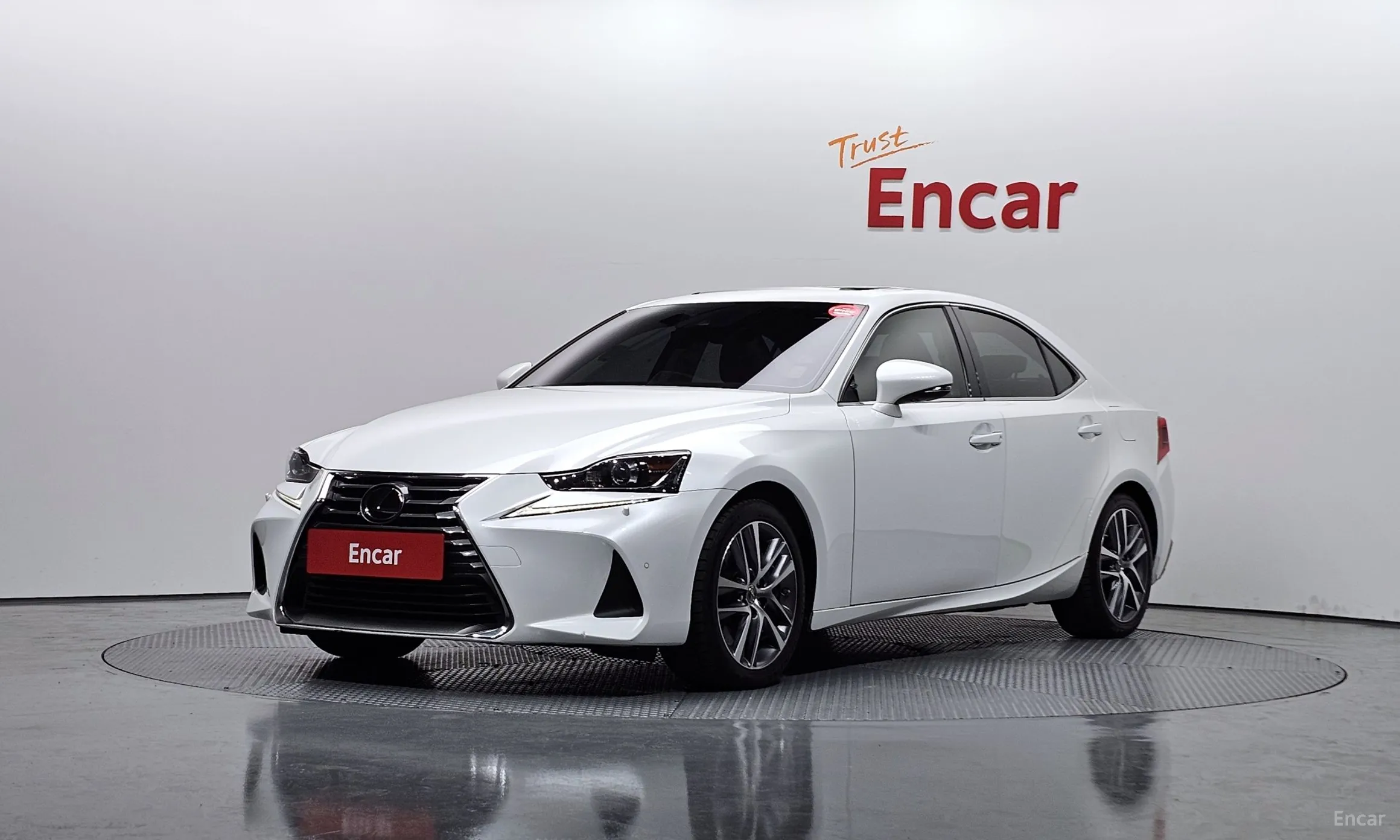 Lexus New IS300
