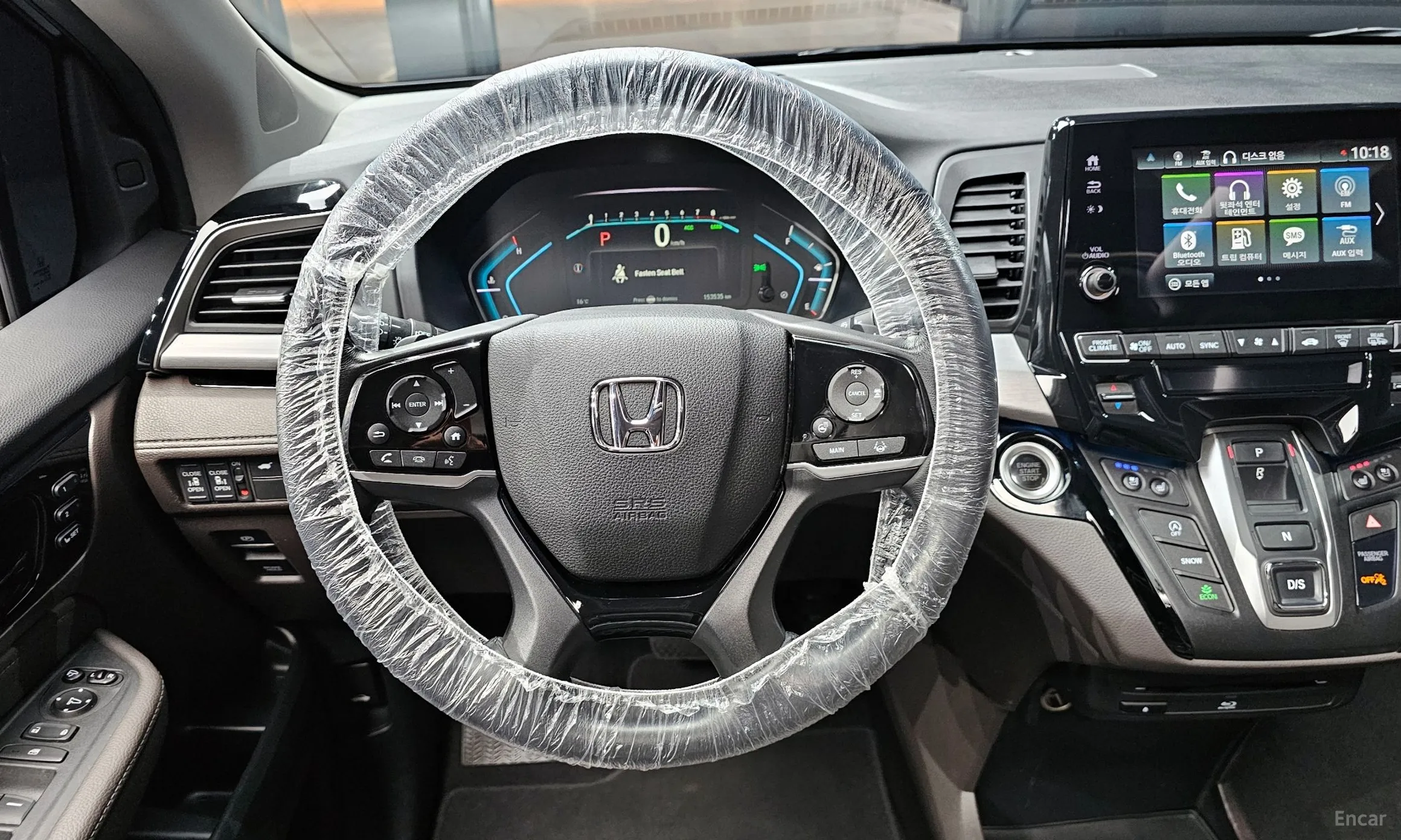 Honda Odyssey превью 13