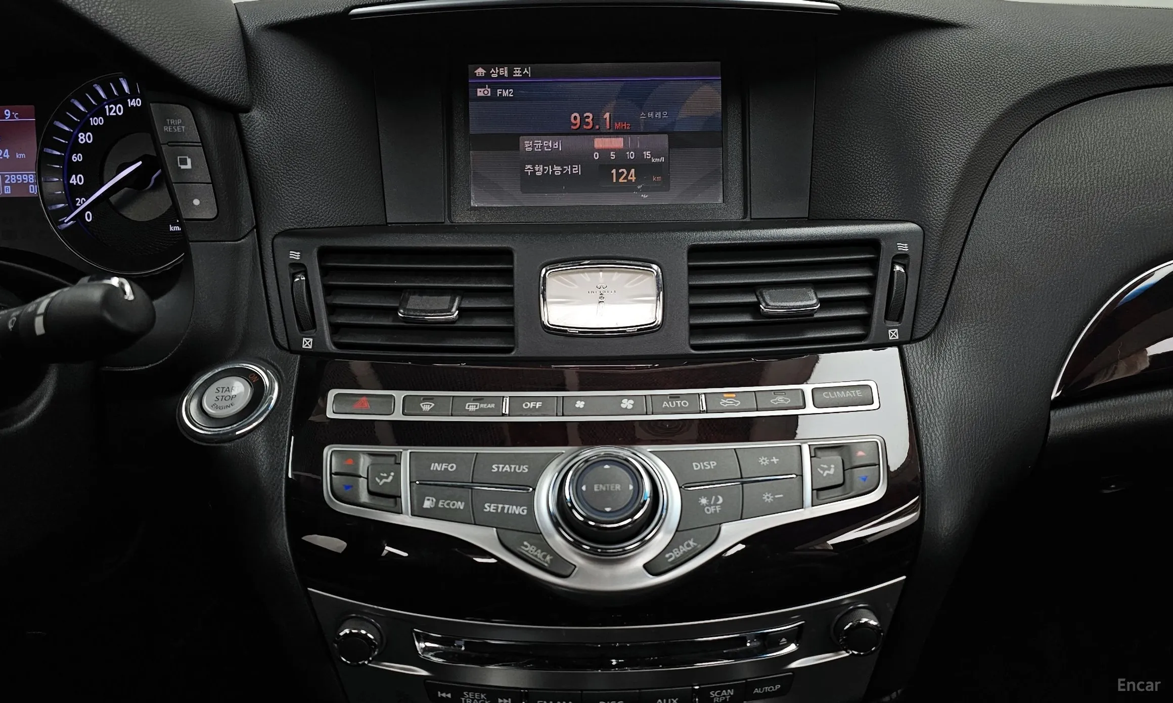Infiniti M37 превью 14