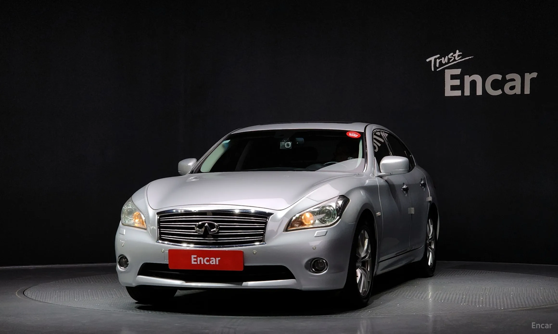Infiniti M37 превью 3