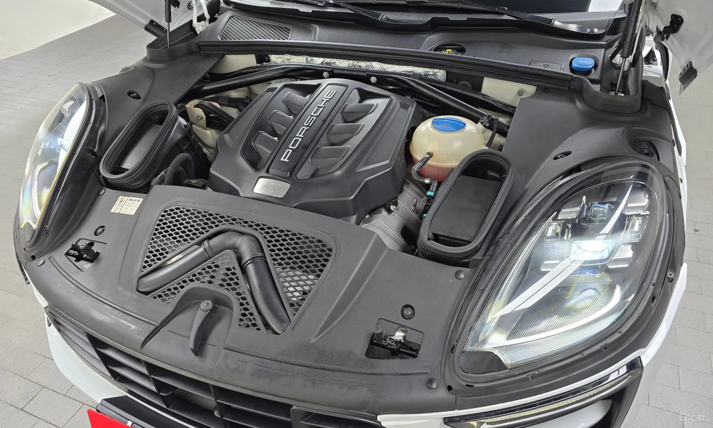 Porsche Macan превью 6