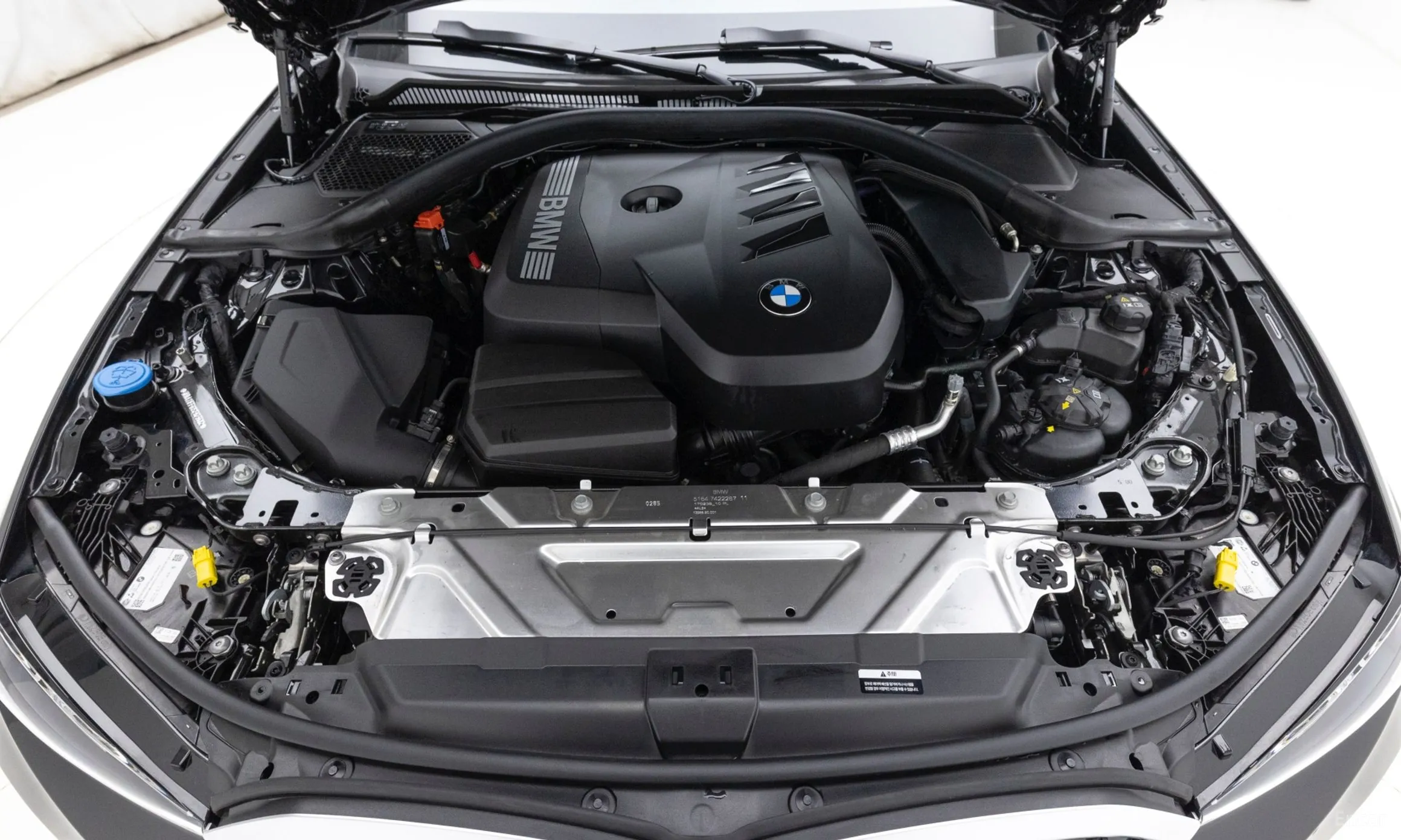 BMW 3 Series (G20) превью 6