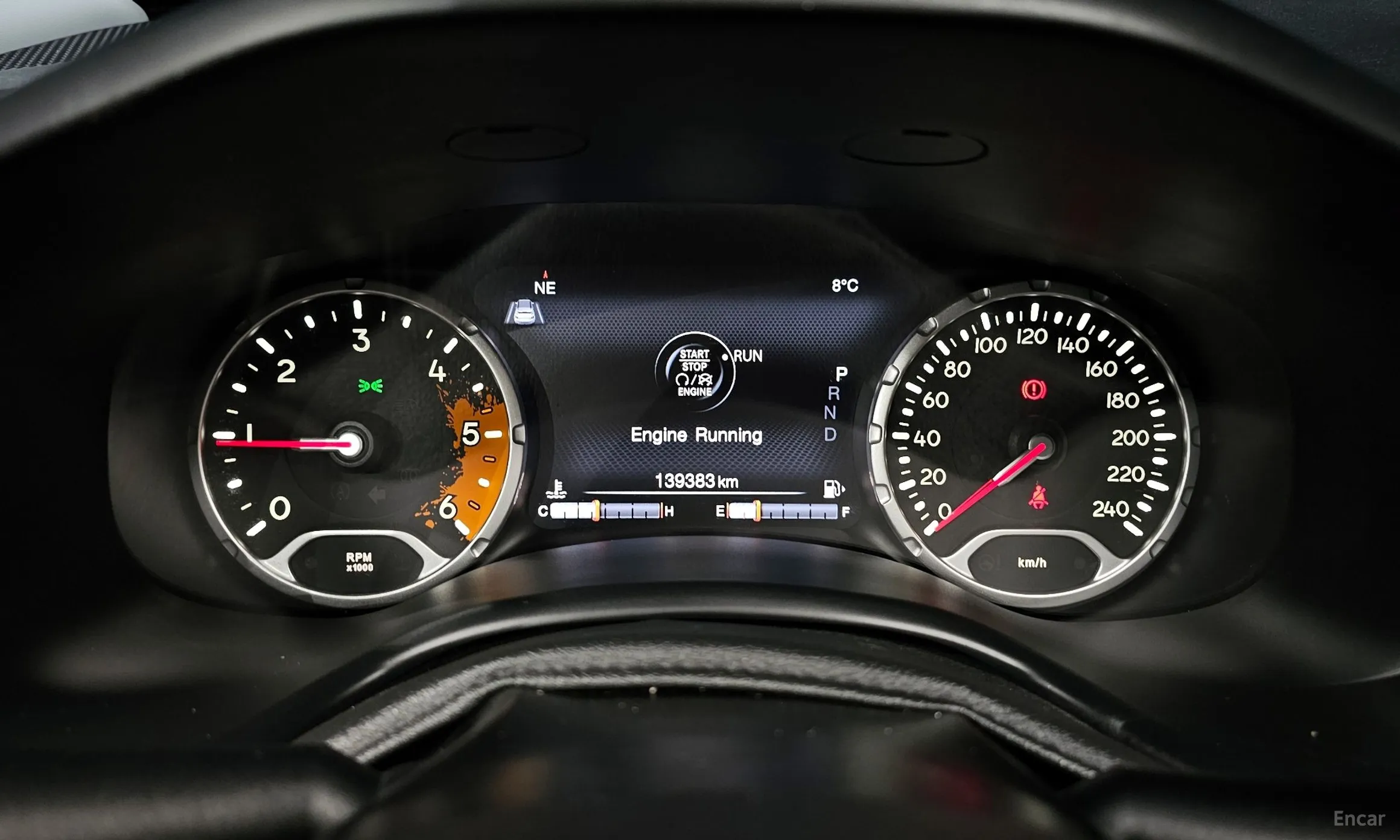 Jeep Renegade превью 8