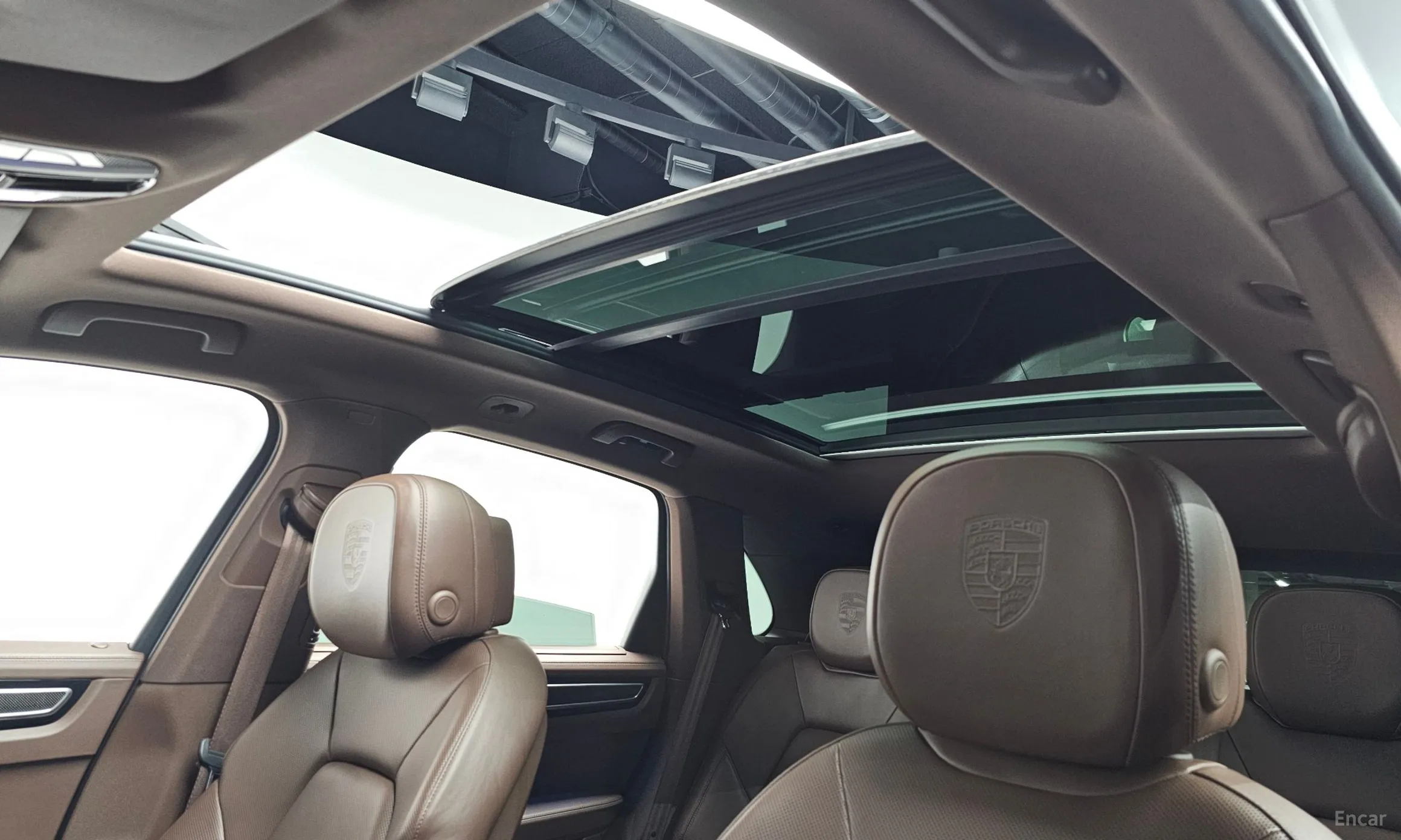 Porsche Cayenne (PO536) превью 18