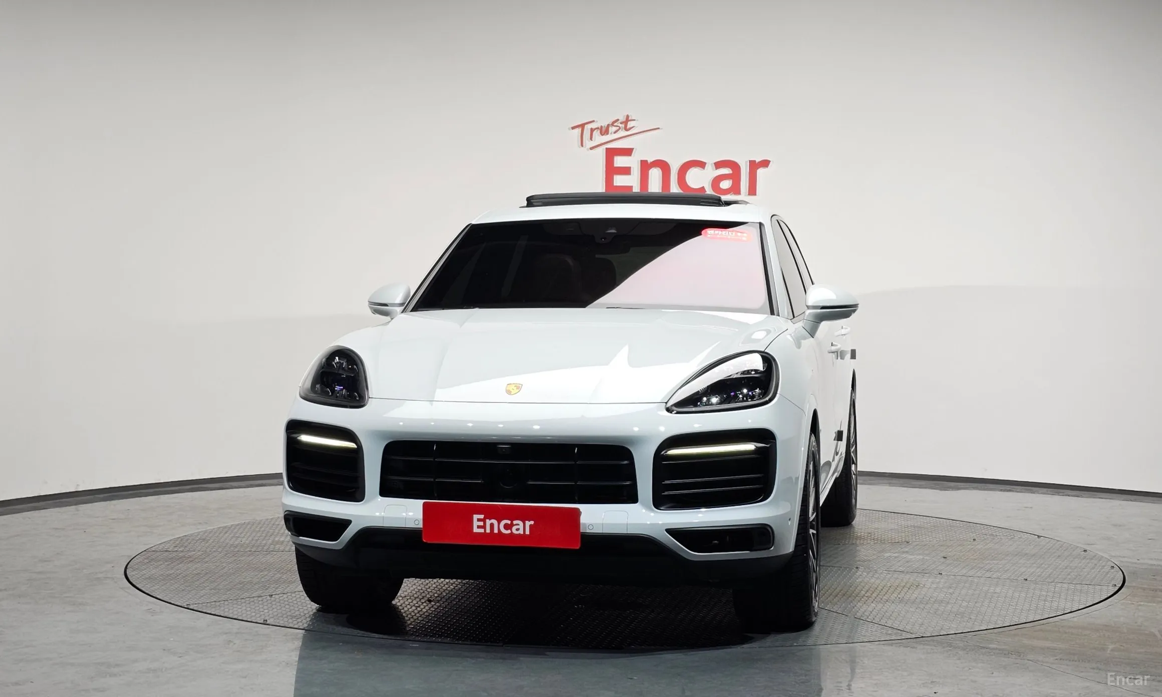 Porsche Cayenne (PO536) превью 3